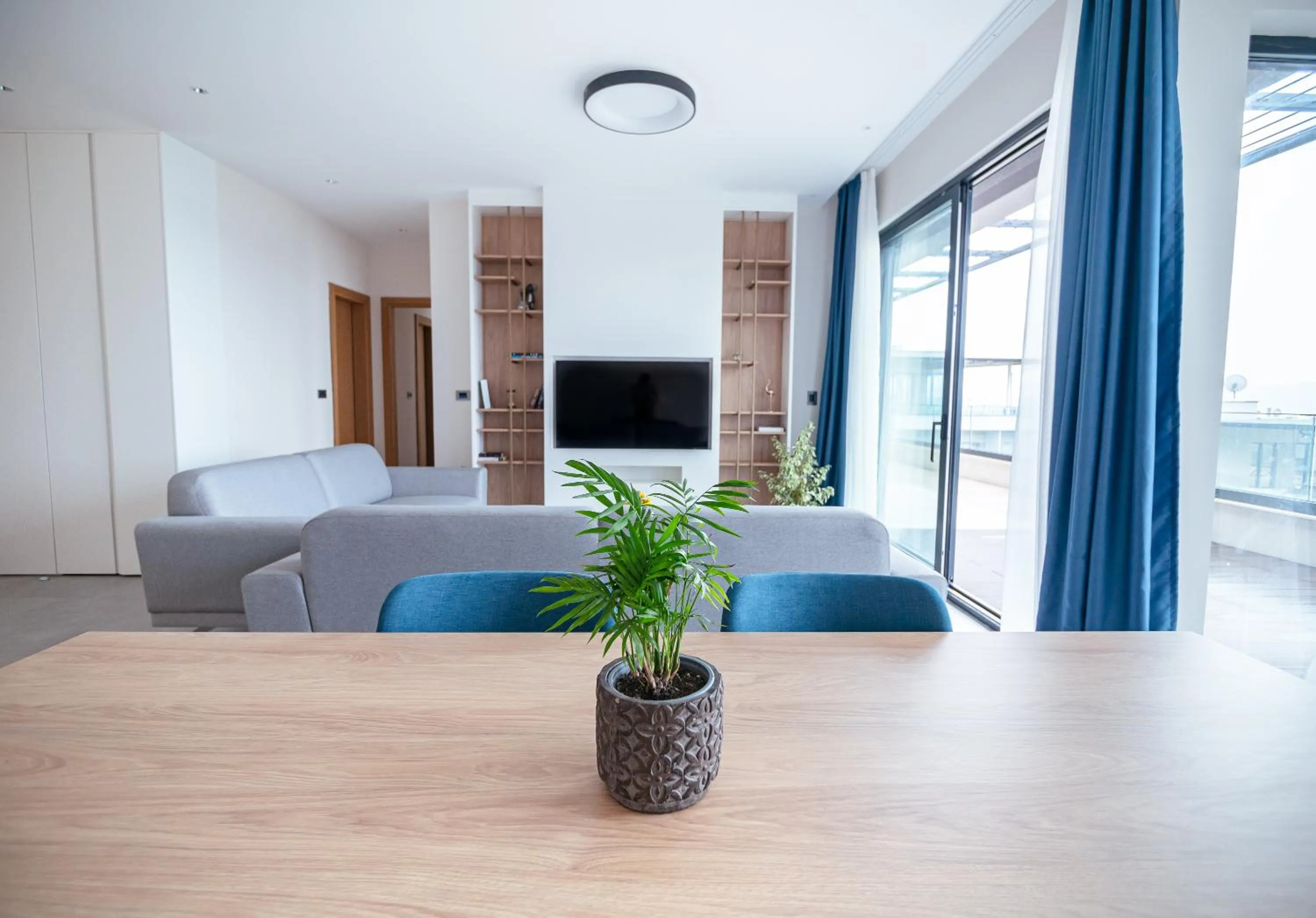 Living room in Royal Blue Resort & Residences