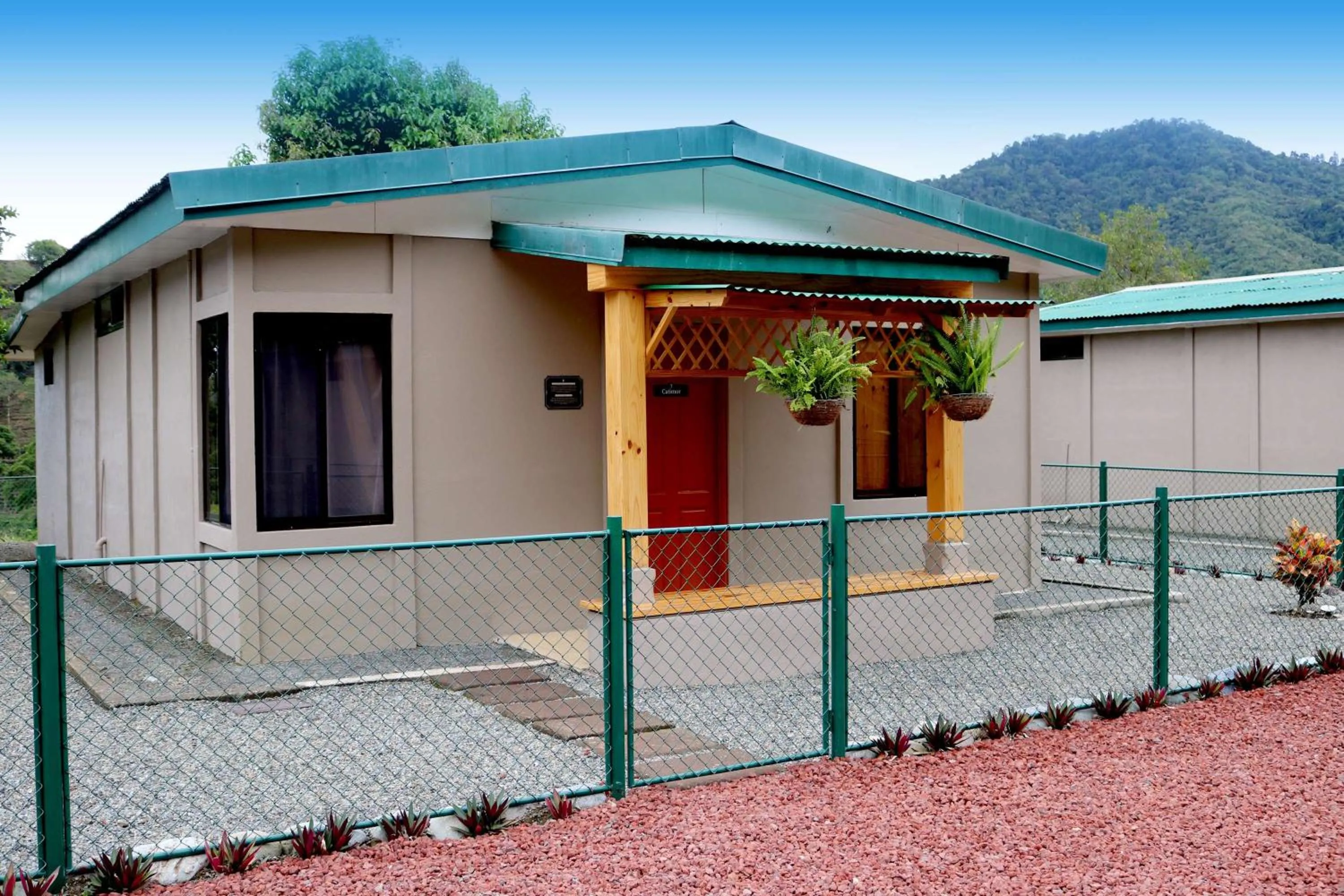 Coffee Pickers Village By Hacienda Orosi