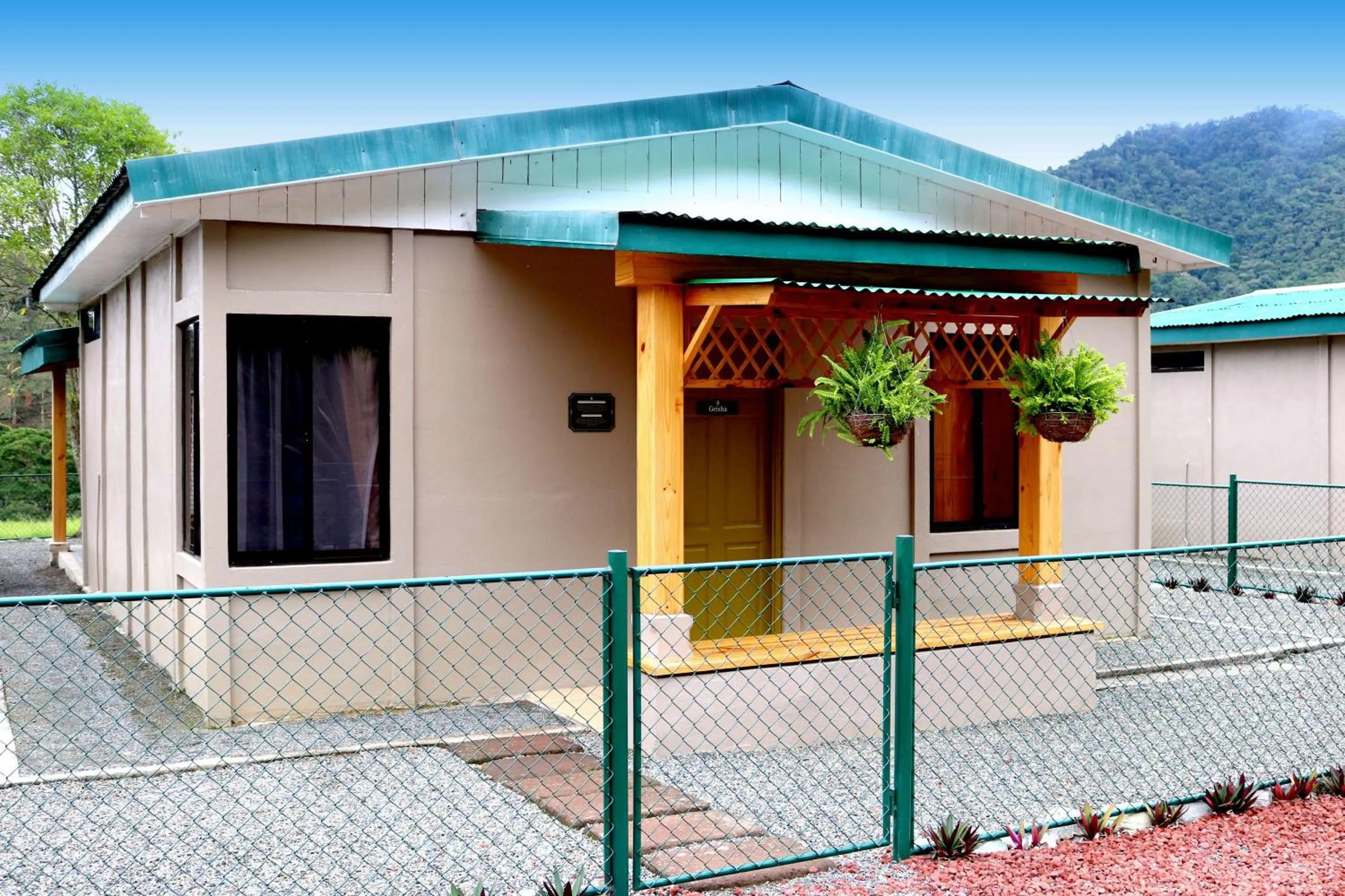 Coffee Pickers Village By Hacienda Orosi