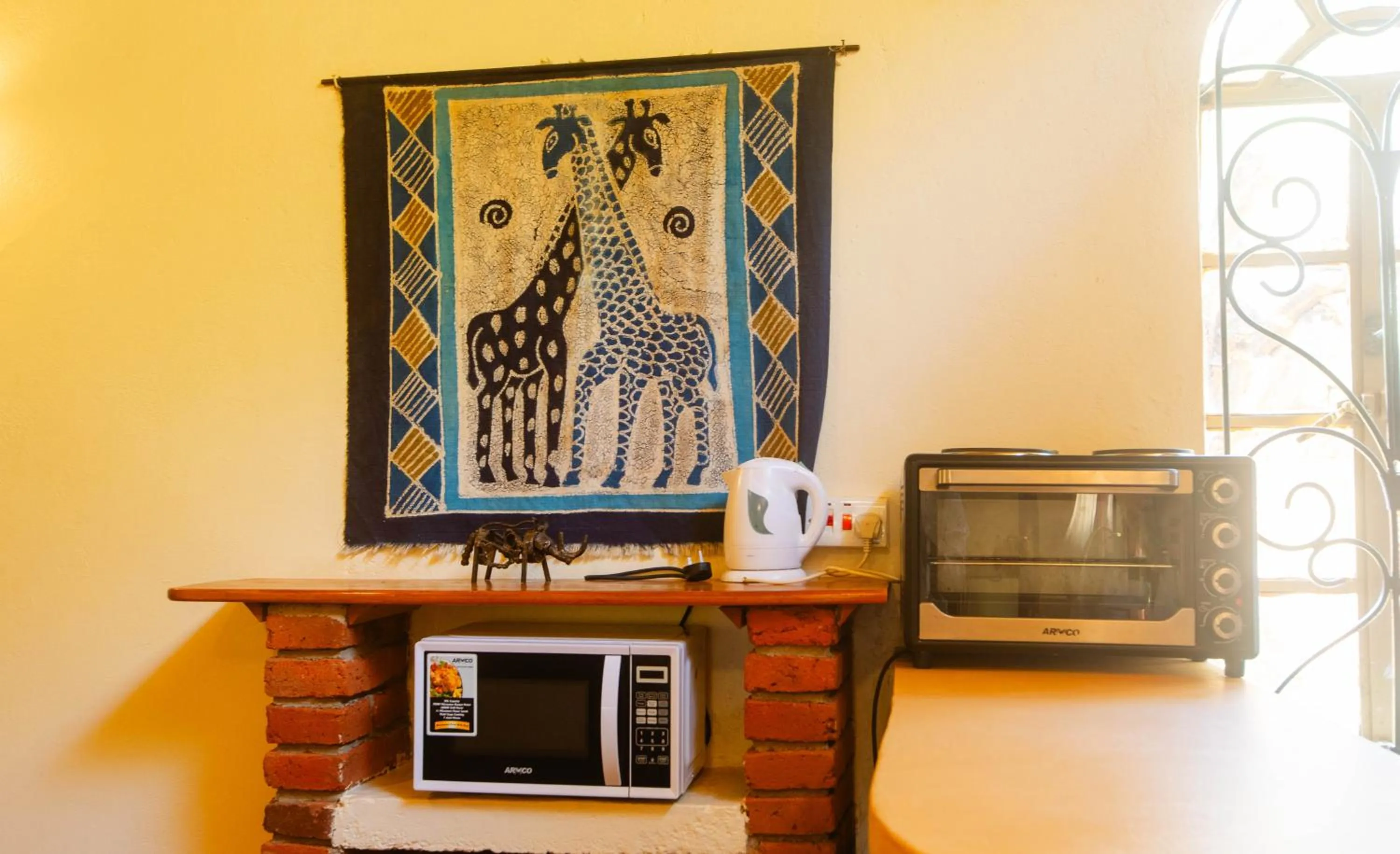 Kitchen or kitchenette in Octagon Lodge