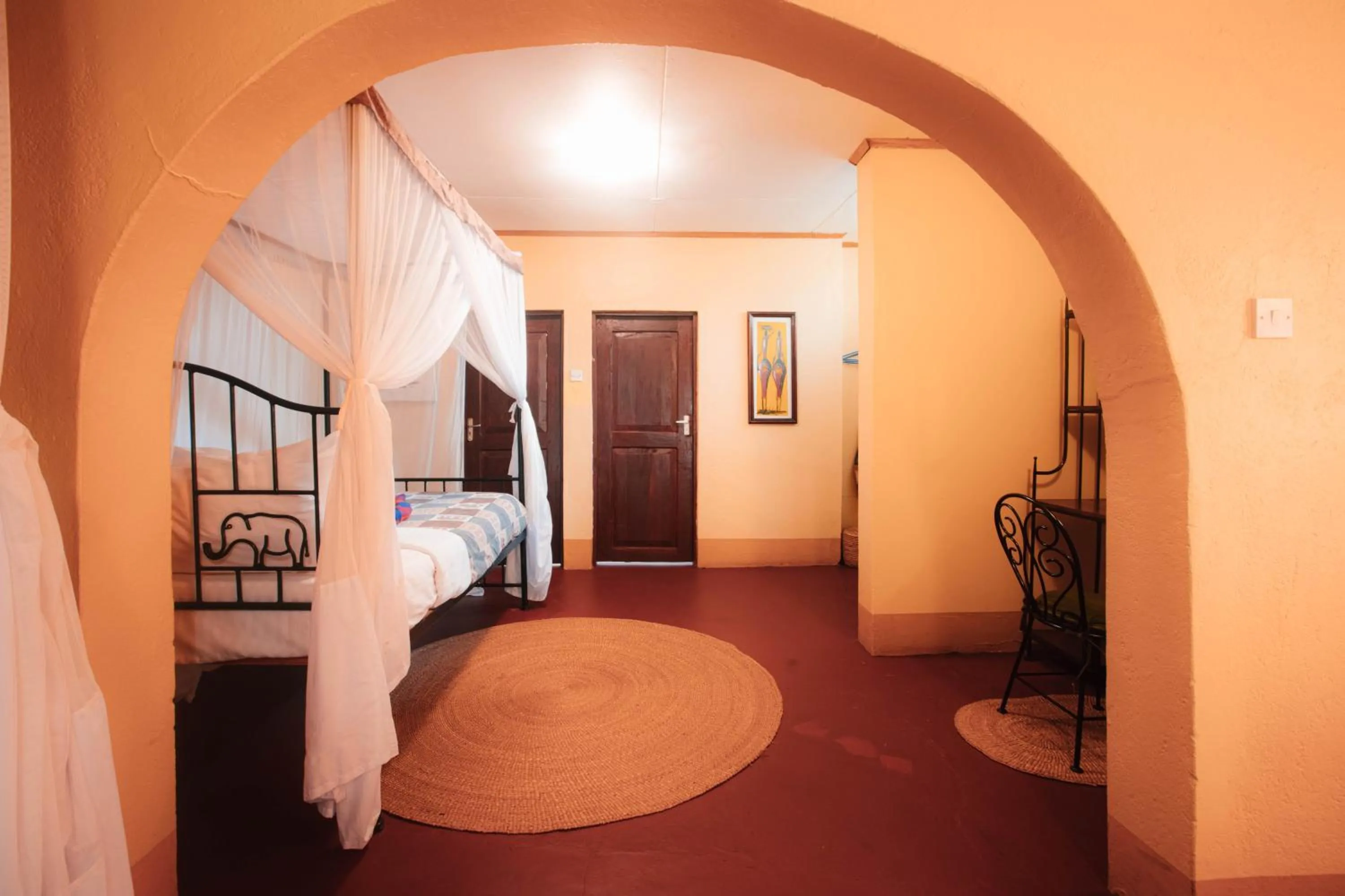 Bedroom, Bed in Octagon Lodge