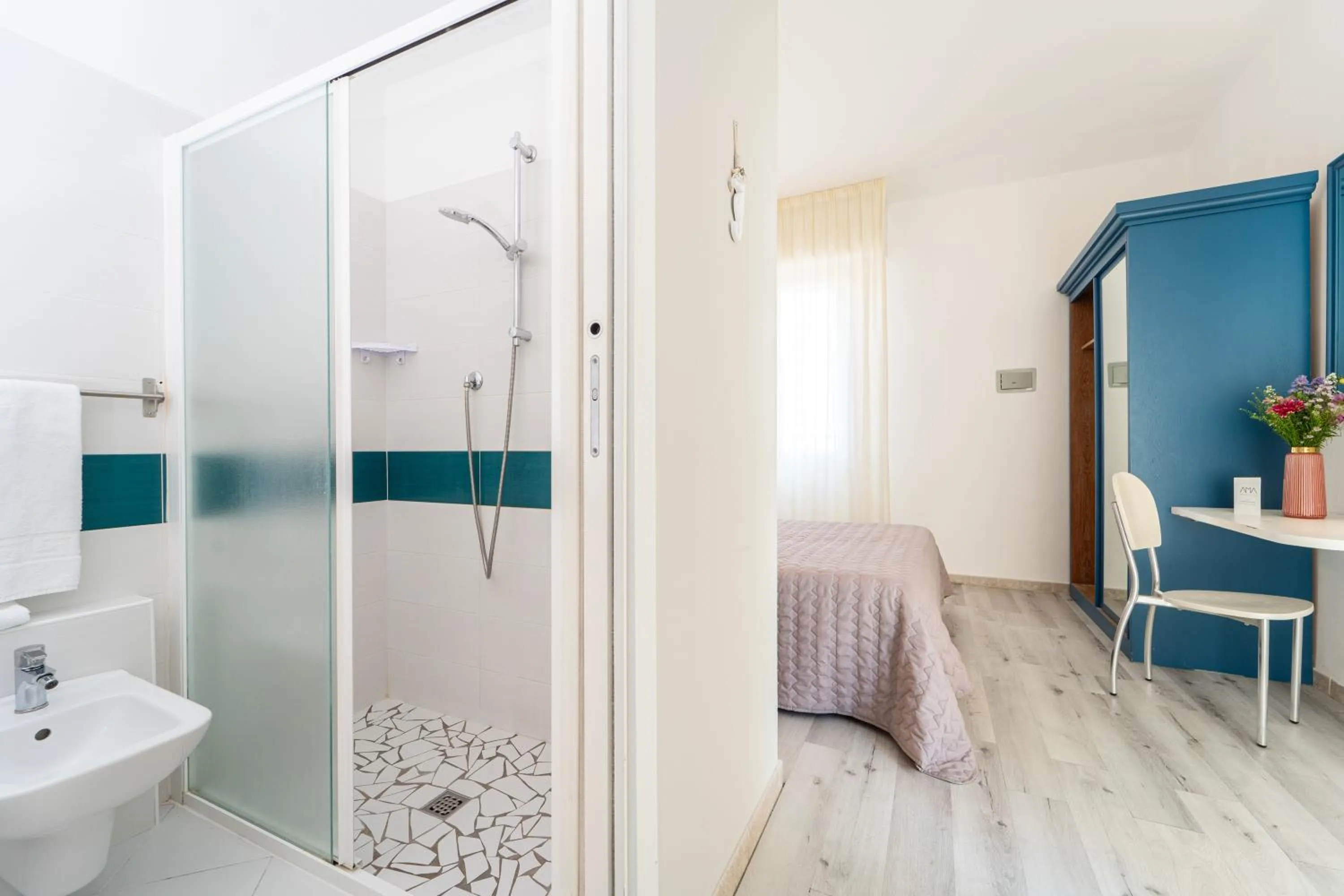 Photo of the whole room in Amadei Hotel Promenade