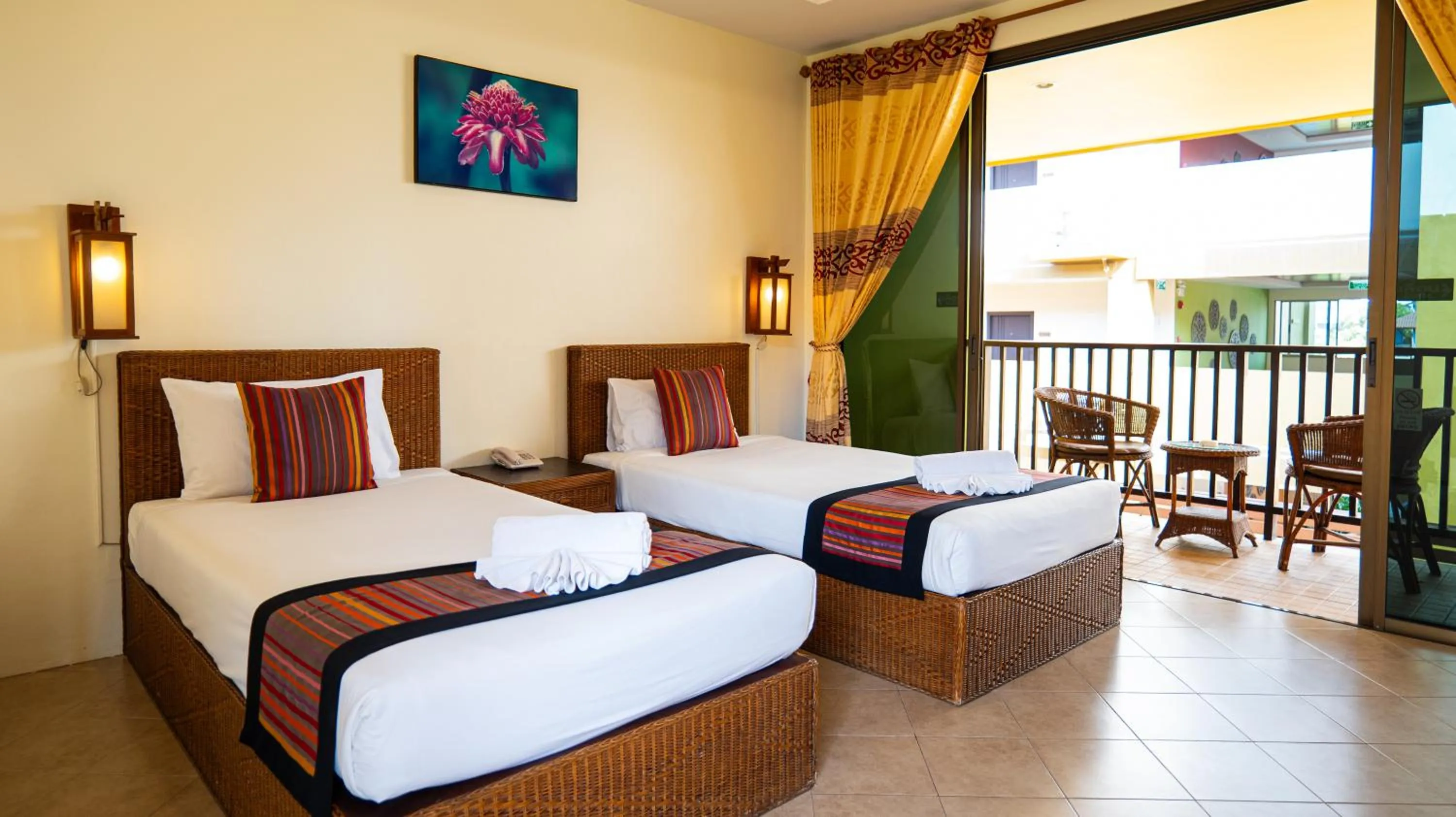 Bed in Kata Silver Sand