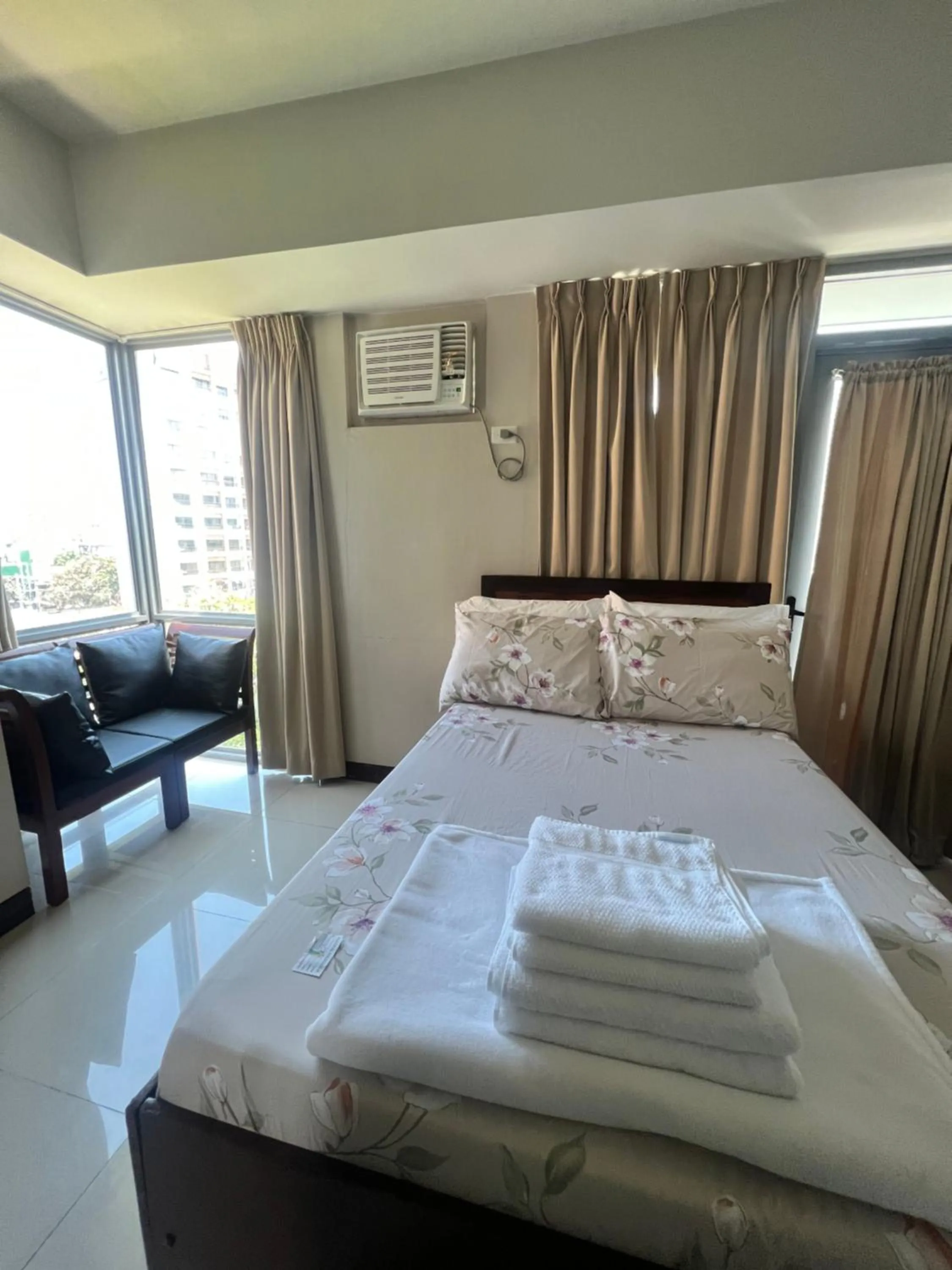 Manhattan Heights Tower D