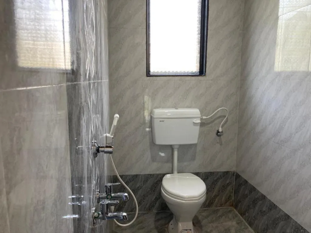 Shower in Hotel Sai viraj palace