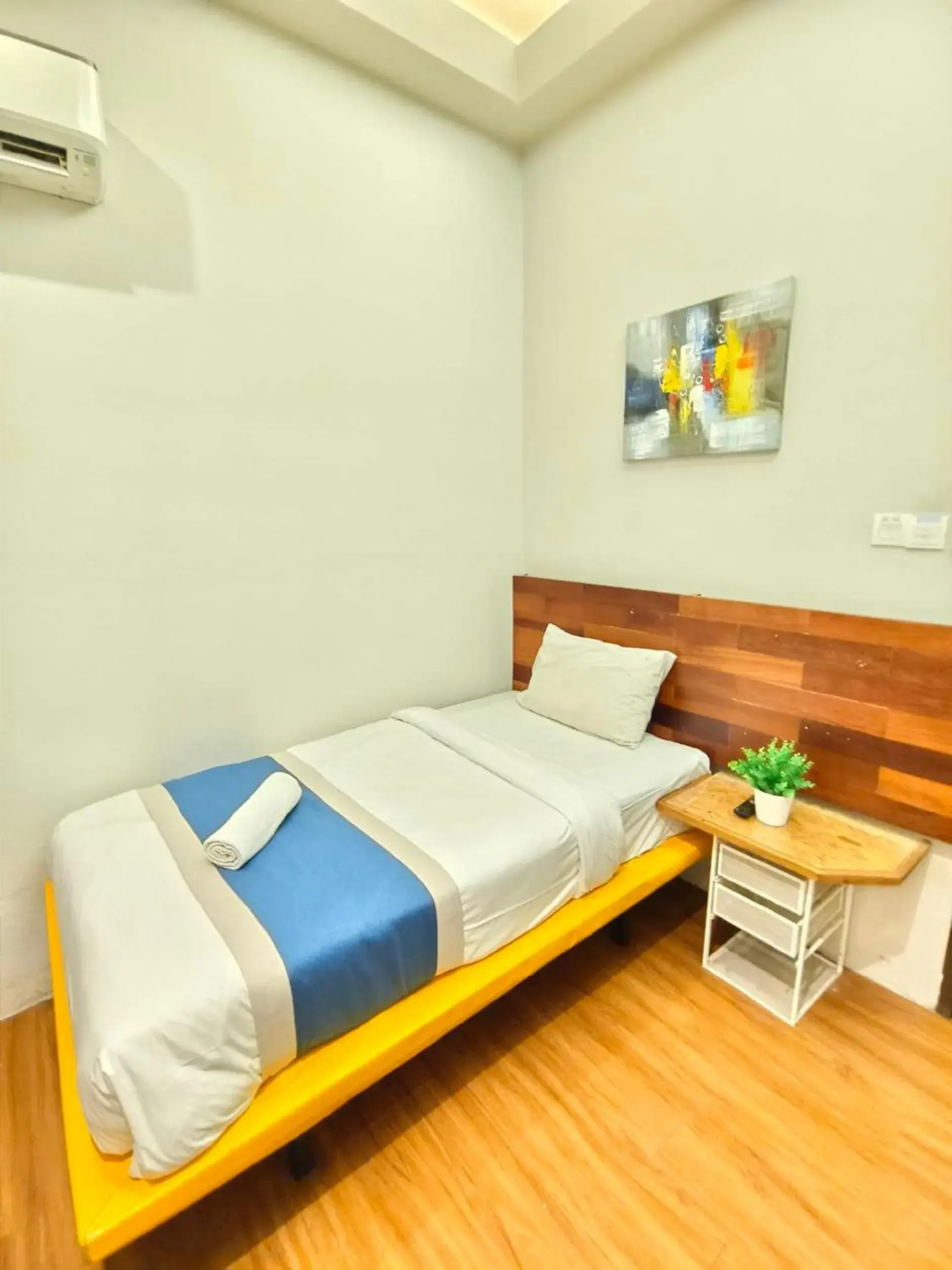 Superior Single Room - single occupancy in The Riverbank Hotel By MRVJ Business Superior Single Room - single occupancy in The Riverbank Hotel By MRVJ Business