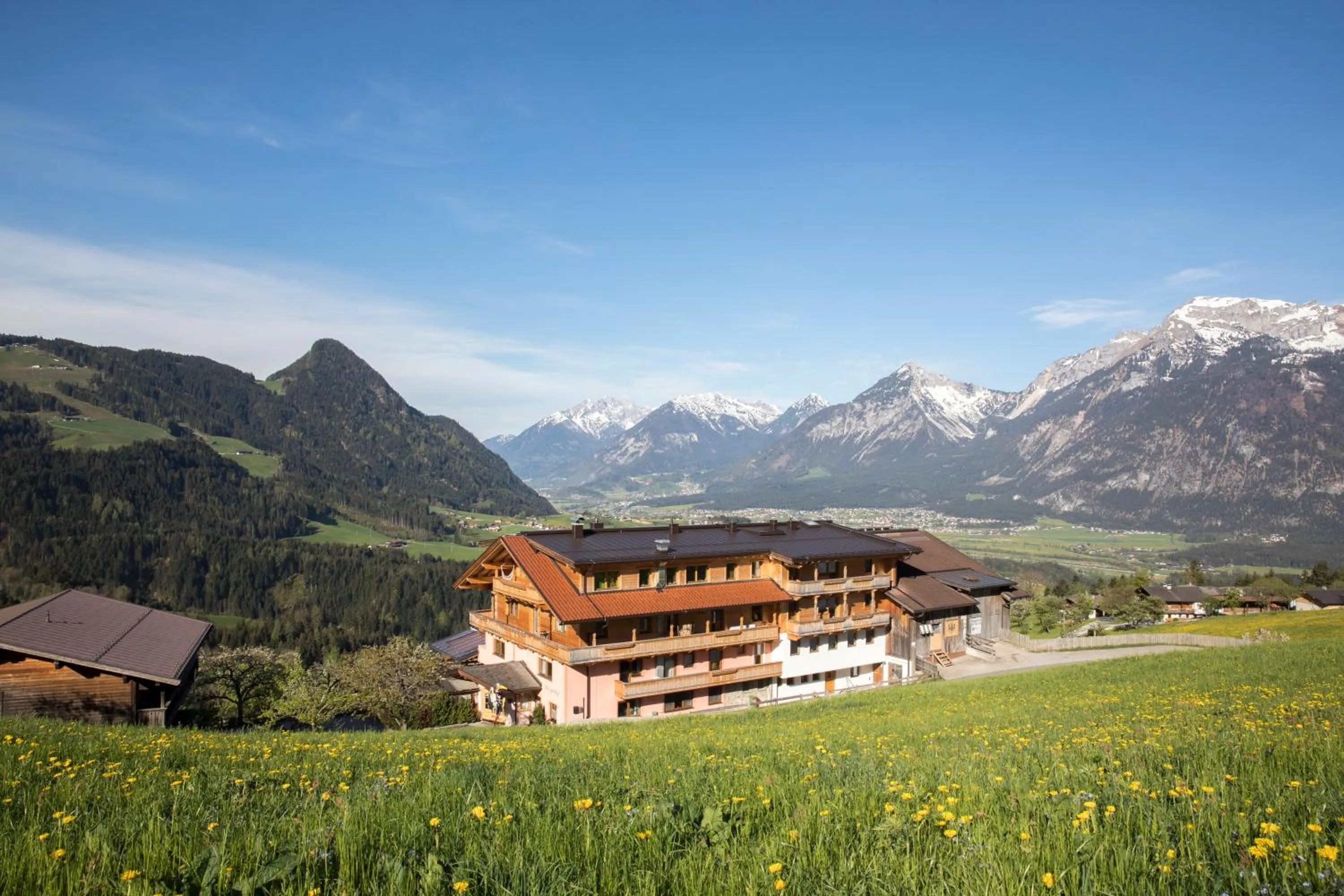 Hotel & Alpengasthof Pinzgerhof