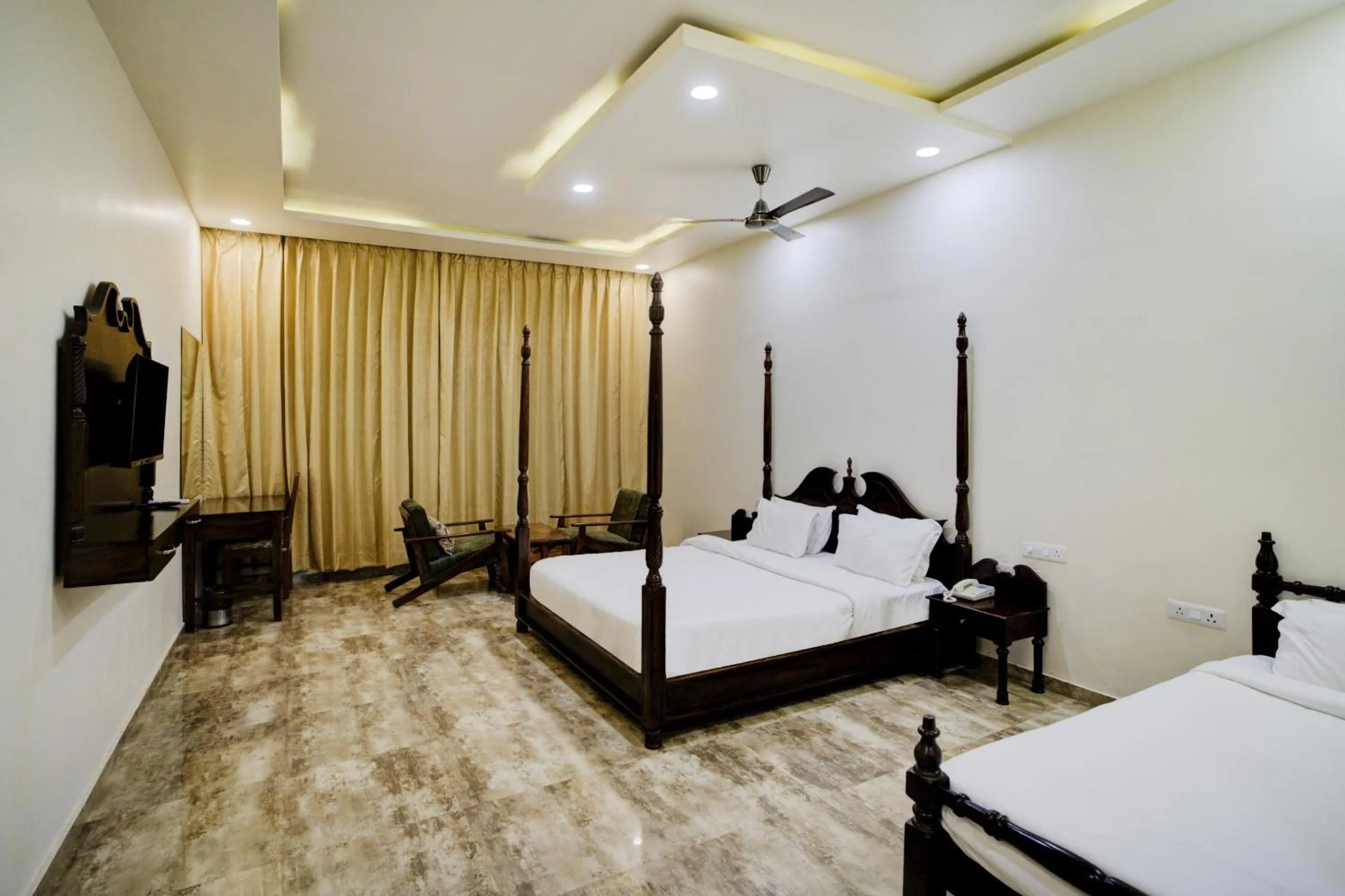 Bedroom, Bed in Palette - Madhogarh