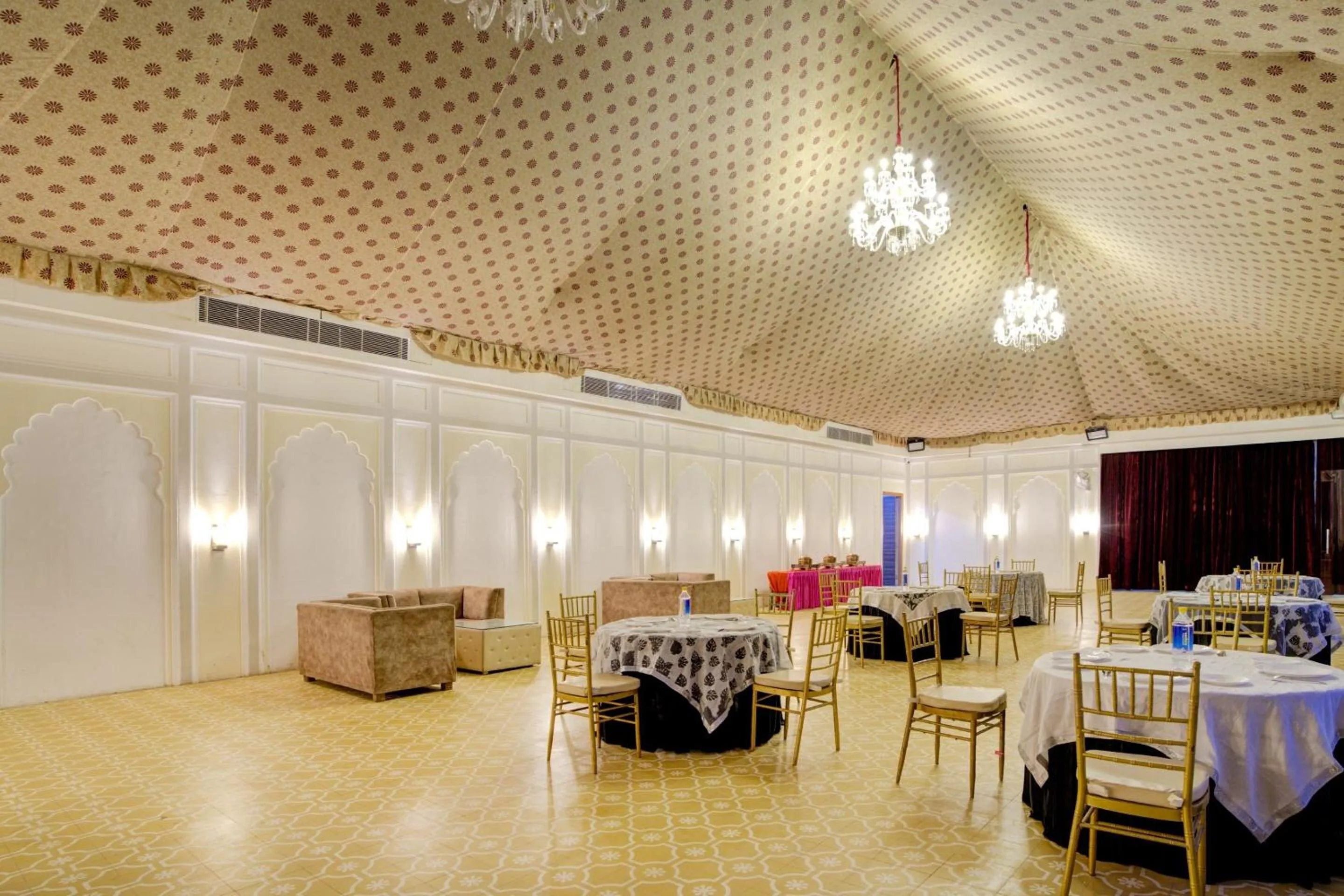 Other in Palette - Madhogarh