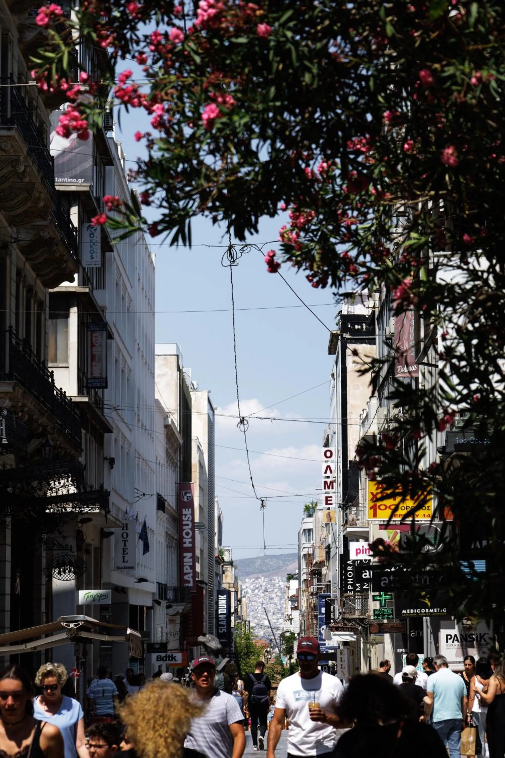 Street view in Nur Aparthotel Athens