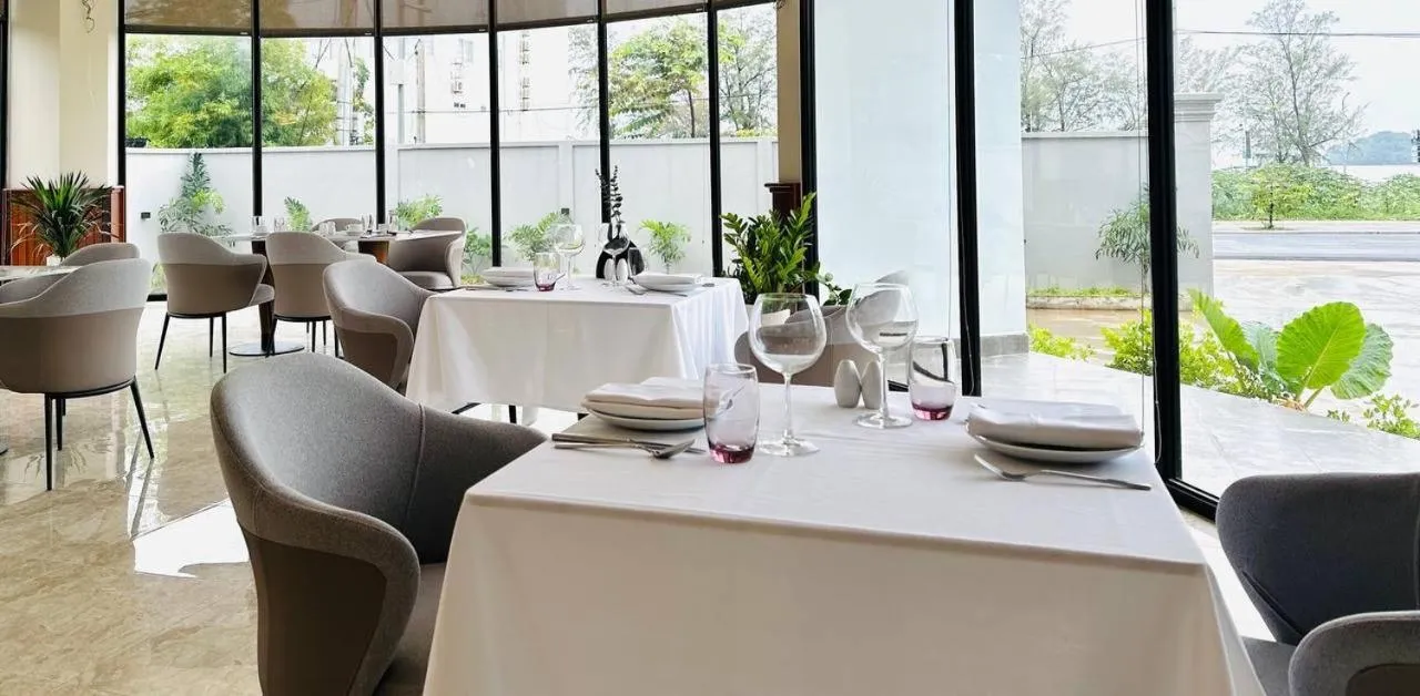 Restaurant/places to eat in Otres Beach Hotel