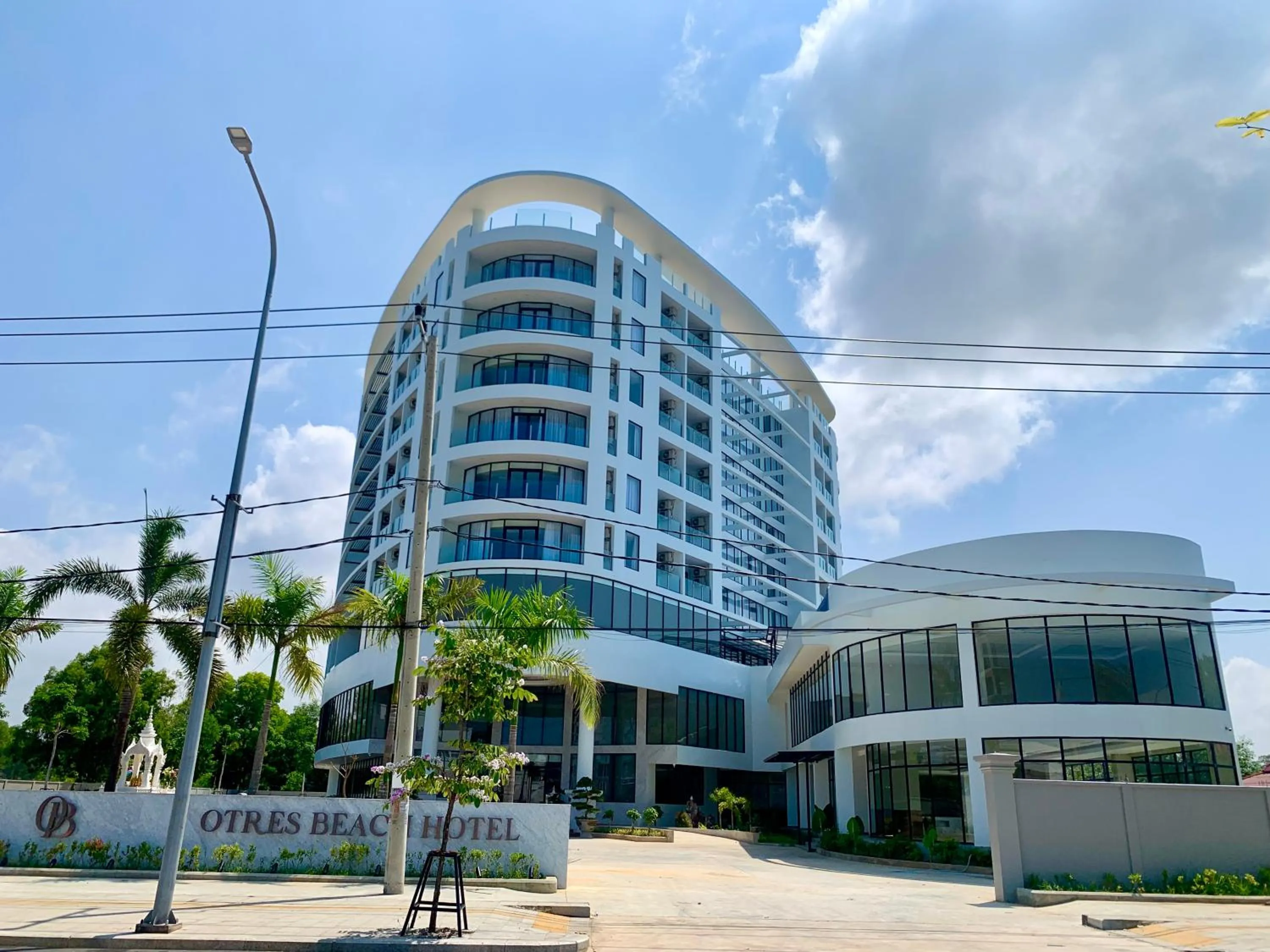 Property building in Otres Beach Hotel