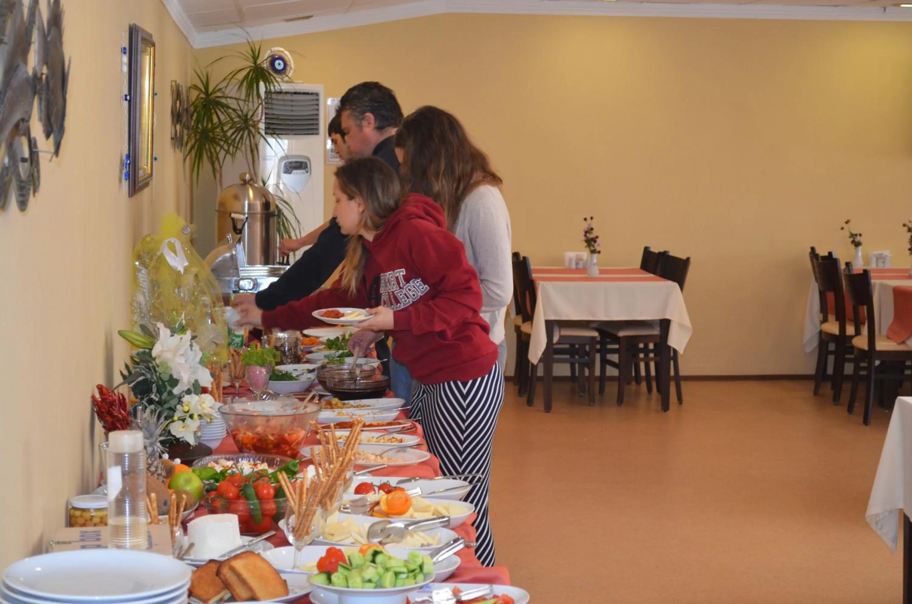 Restaurant/places to eat in Ayvalık Palas Hotel