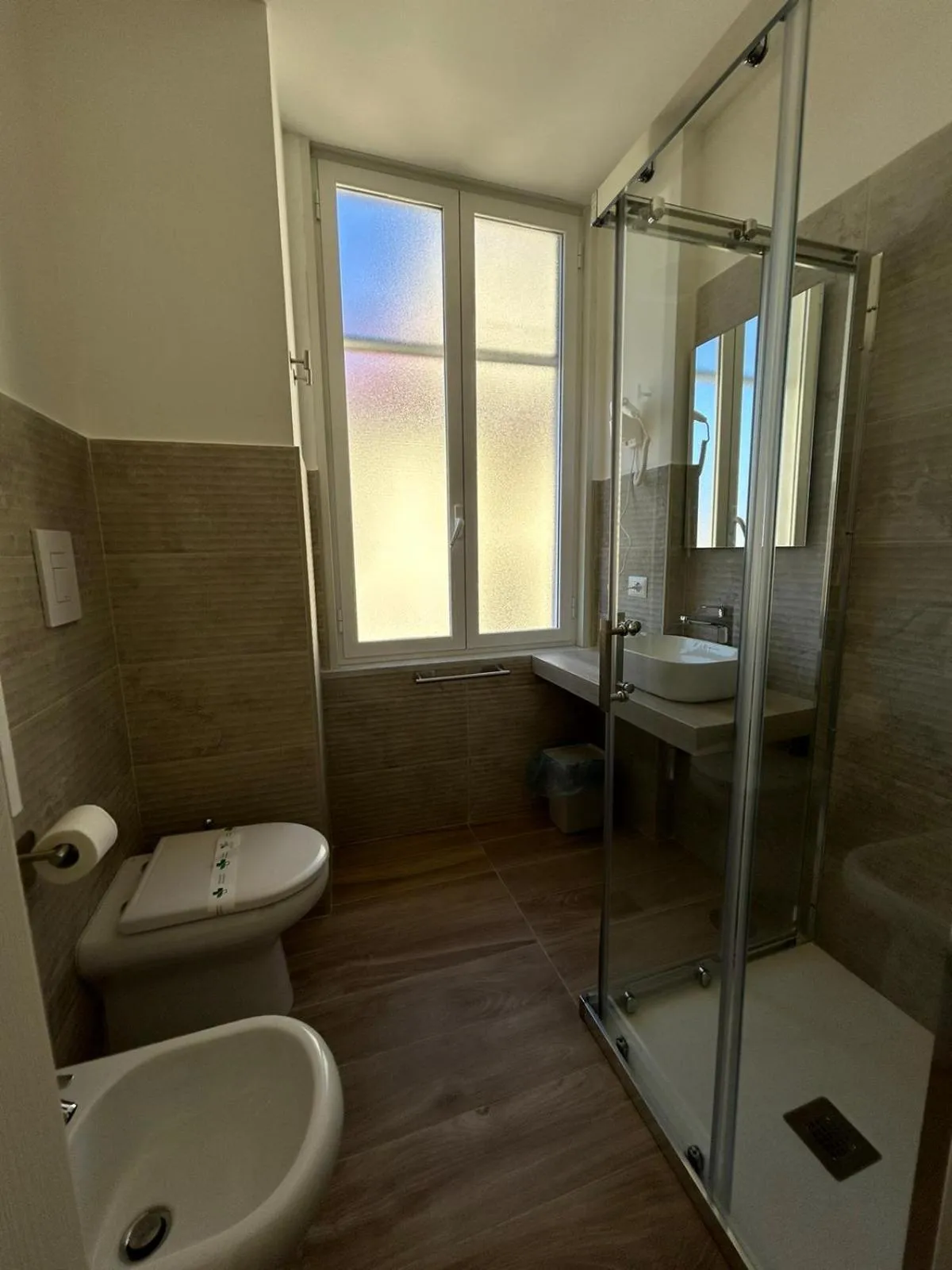 Shower in GIULY SUITES & ROOMS