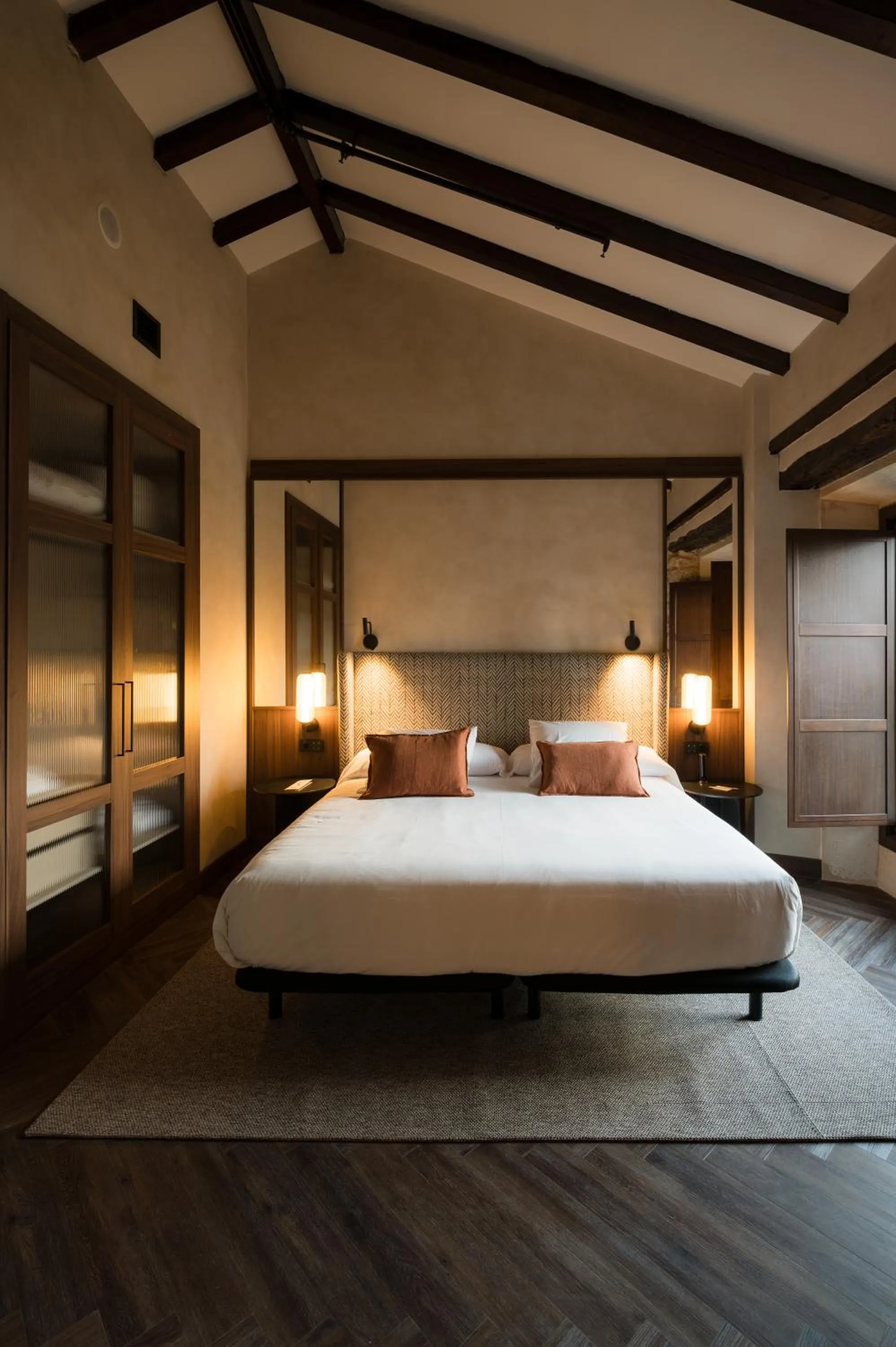 Decorative detail, Bed in Castilla Termal Brihuega