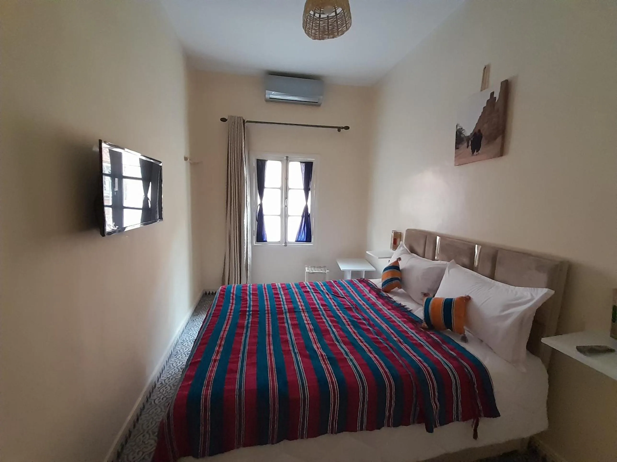 Bedroom, Bed in Hotel Mentaga