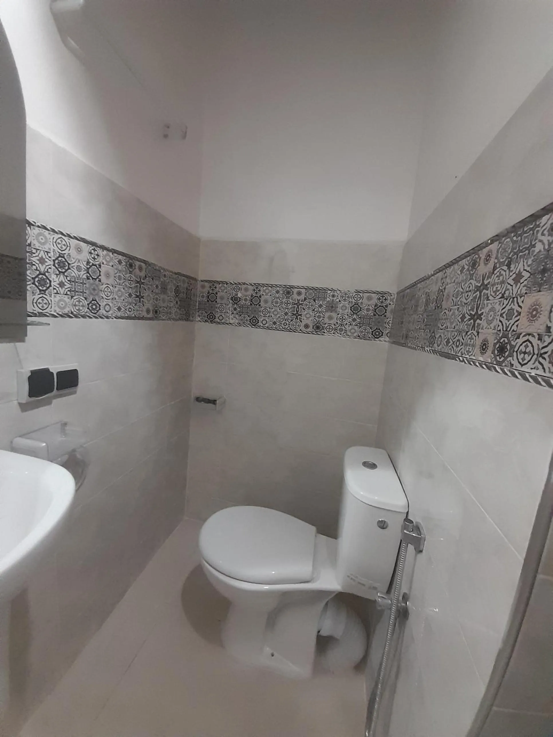 Toilet in Hotel Mentaga