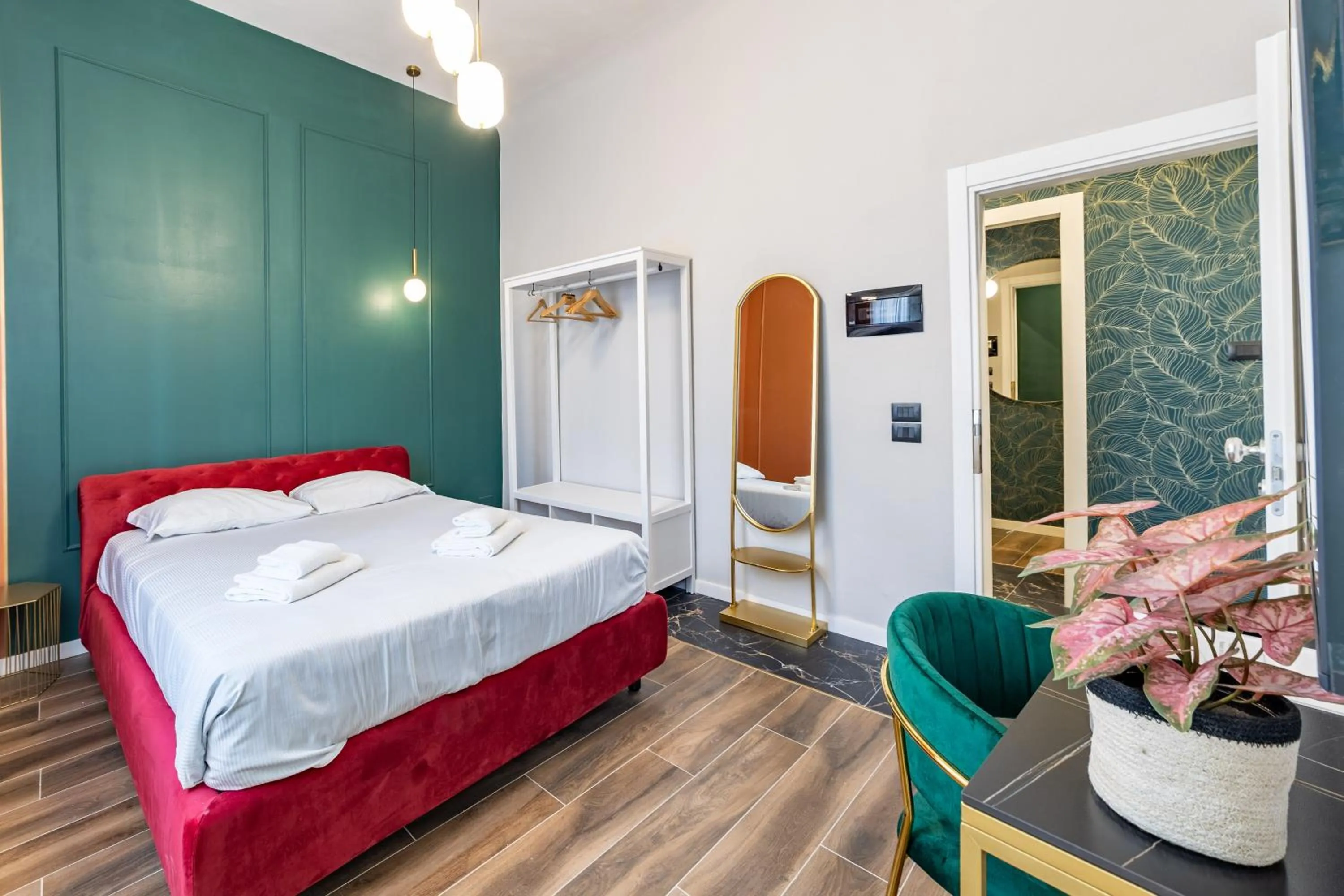 Photo of the whole room, Bed in Romantic Room Duomo