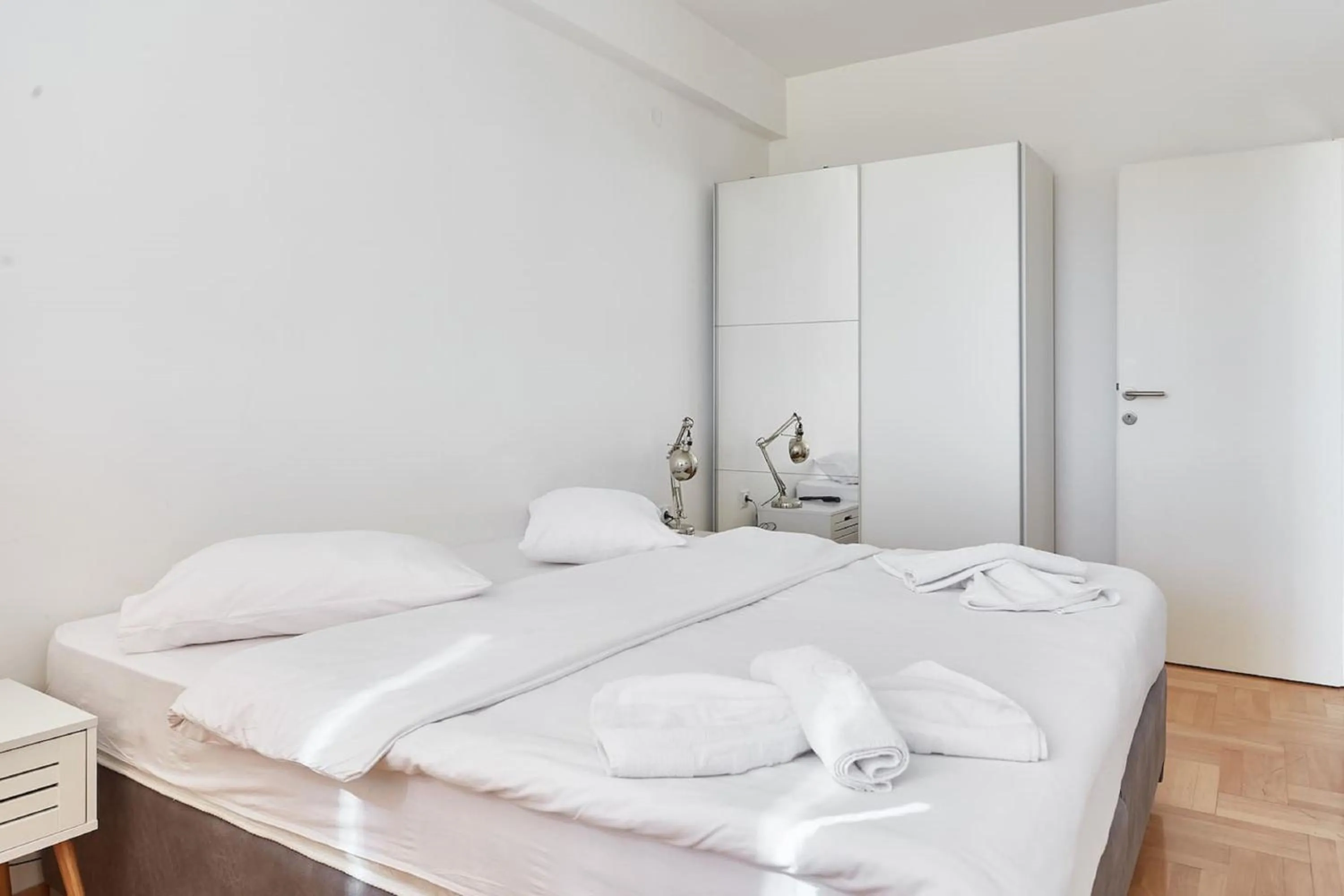 Bedroom, Bed in Urban Serviced Apartments