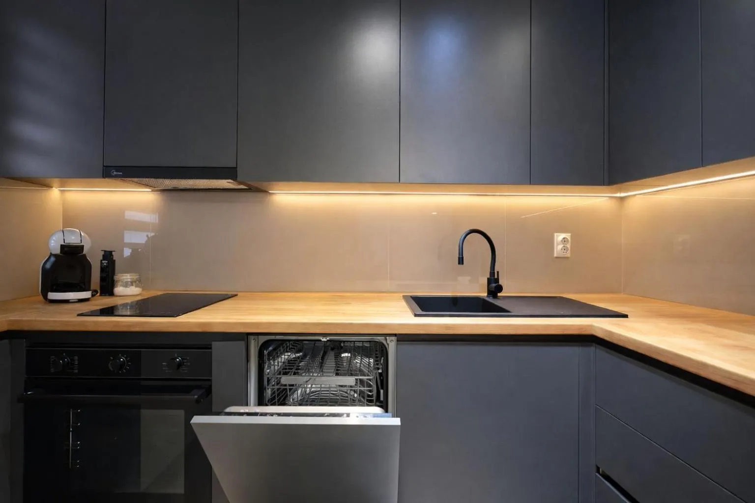 Coffee/tea facilities in Urban Serviced Apartments