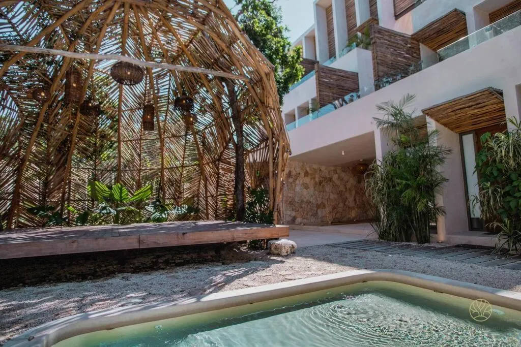 Jungle hideaway 2BR/plunge pool