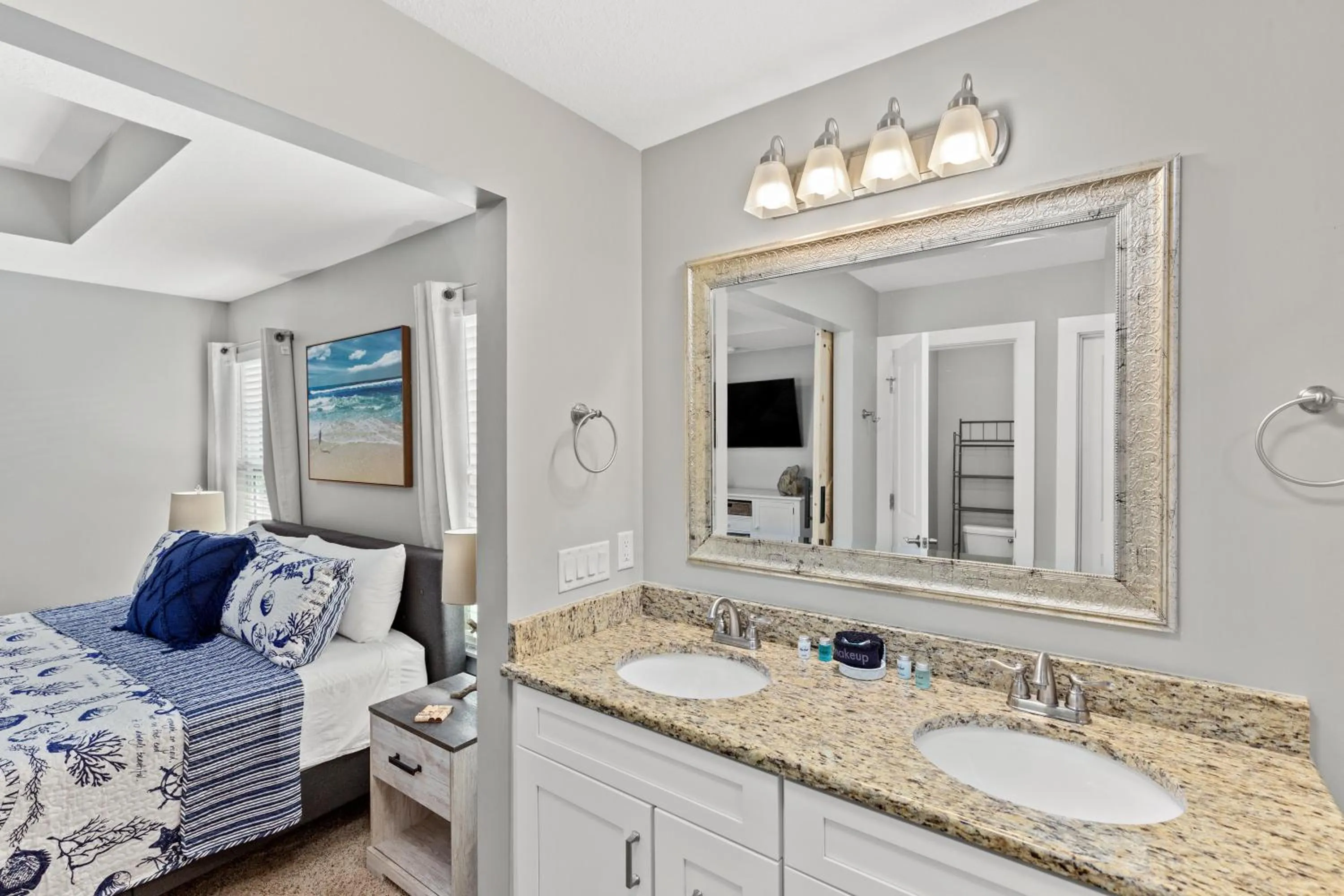 Bathroom, Bed in 3BD, 2BA Home! Family Friendly! Close to Beach! HOT TUB!