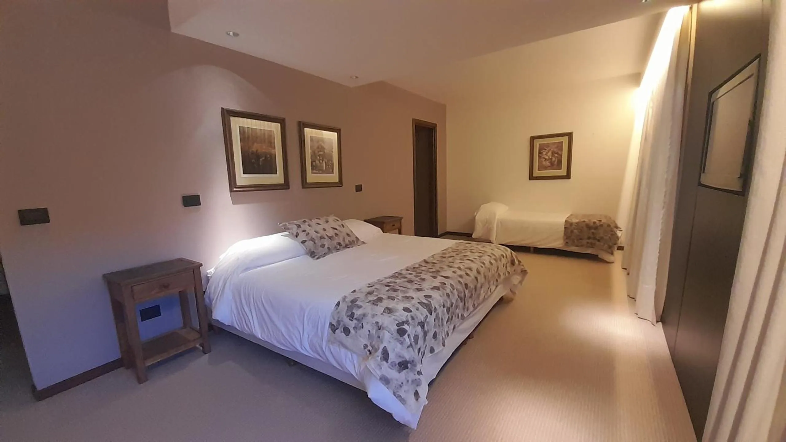 Bed in Hotel & Spa La Cheminée