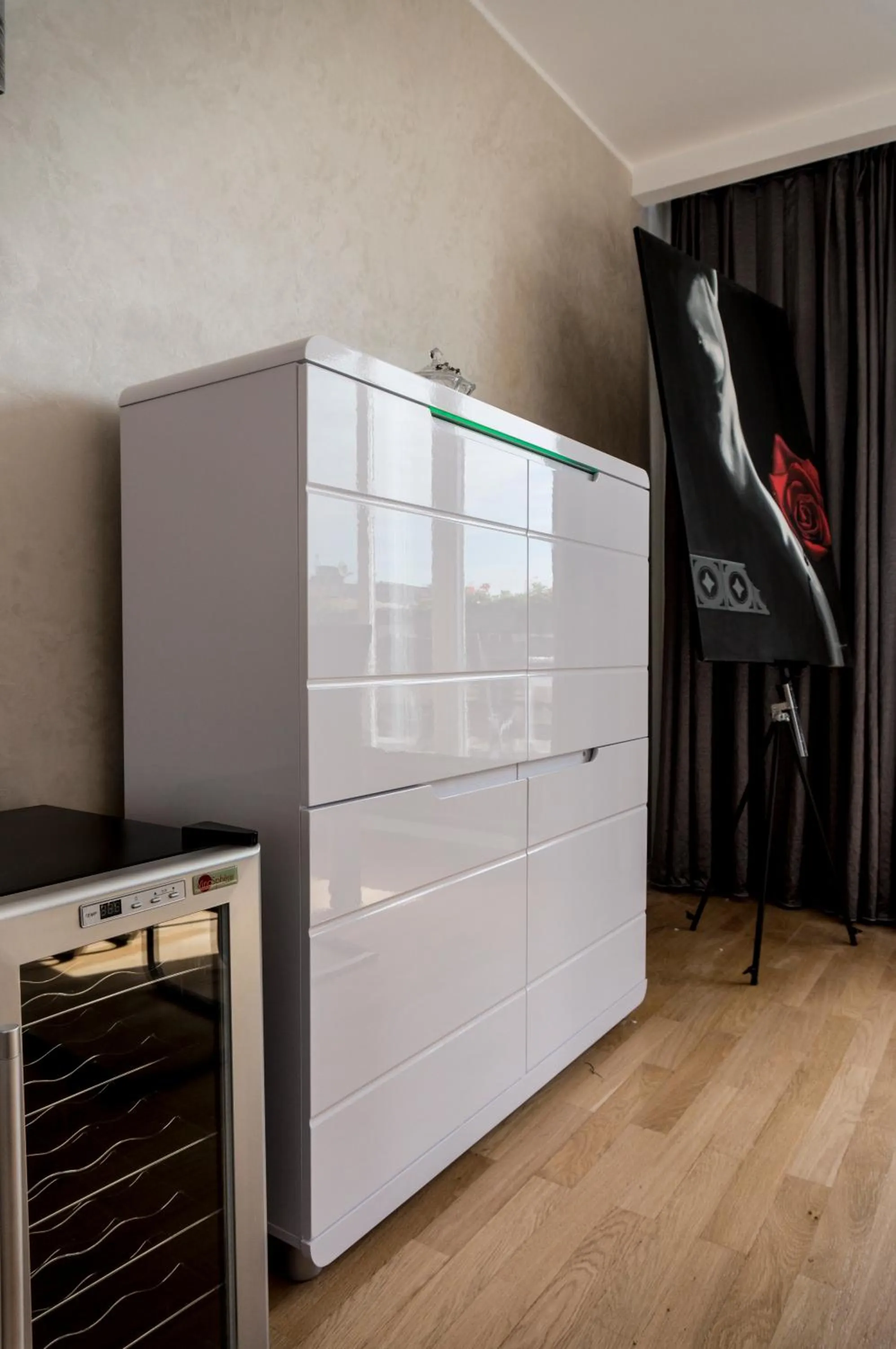 wardrobe in The Queen Luxury Apartments - Villa Marilyn