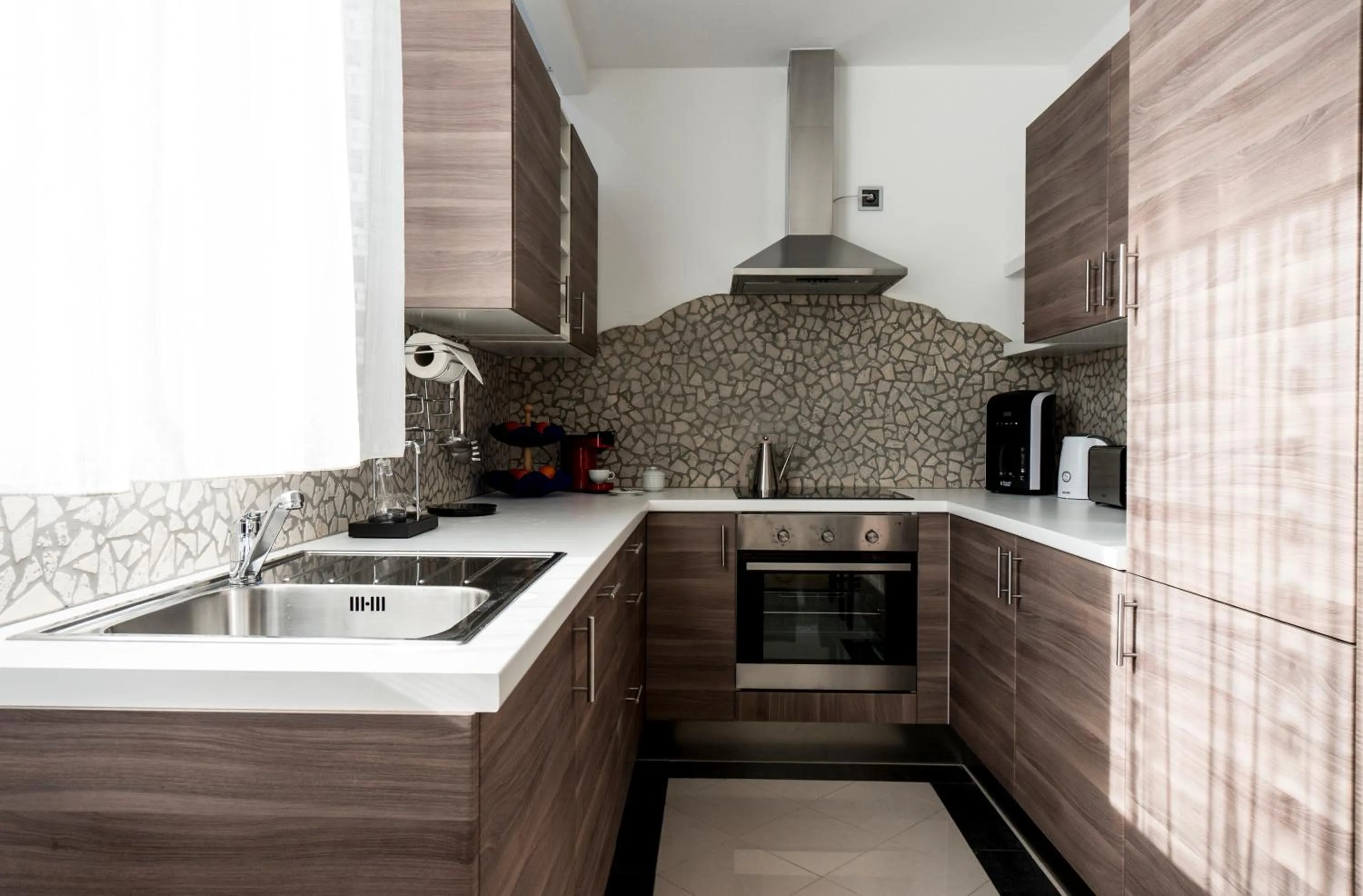 Kitchen or kitchenette in The Queen Luxury Apartments - Villa Marilyn