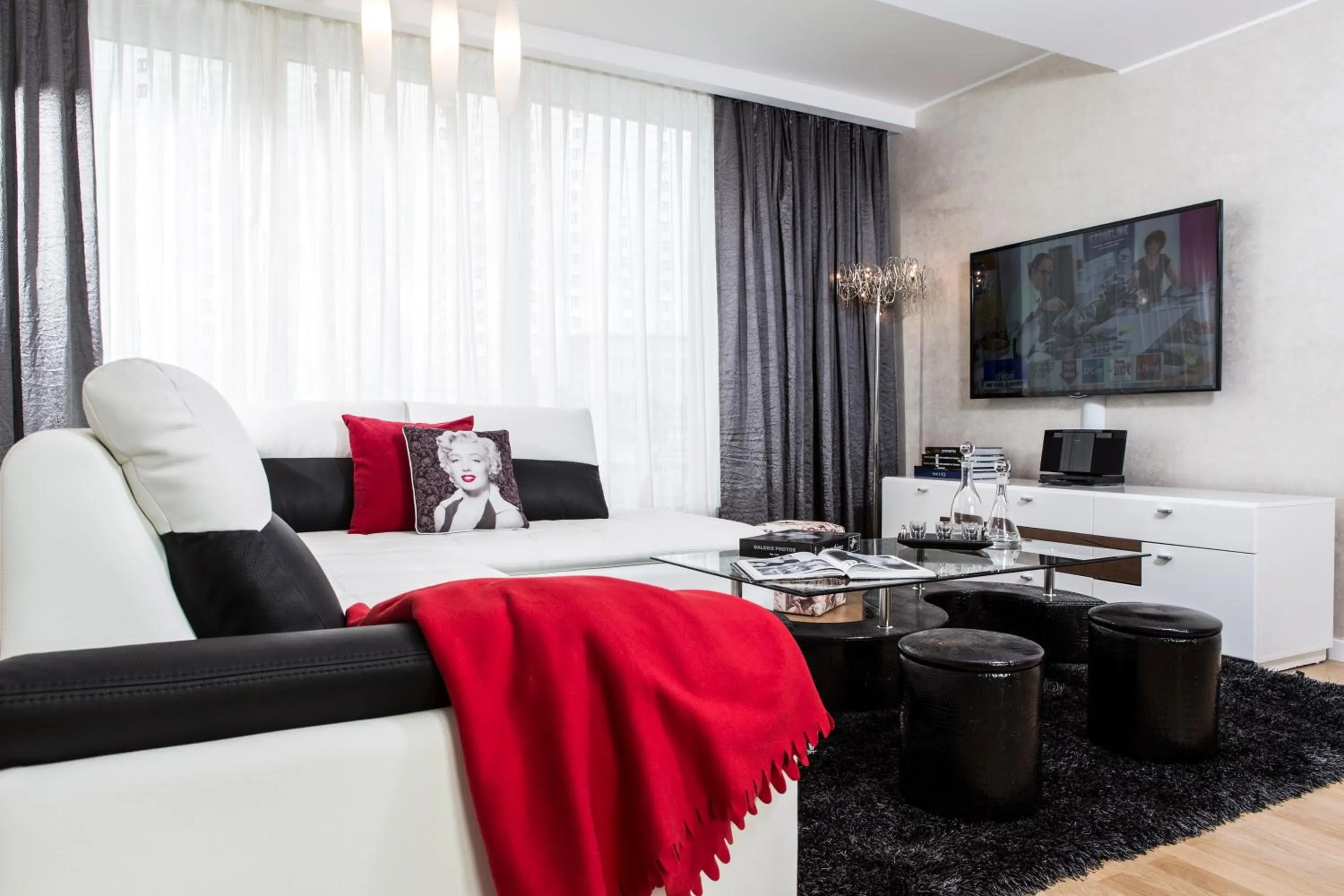 Seating area in The Queen Luxury Apartments - Villa Marilyn