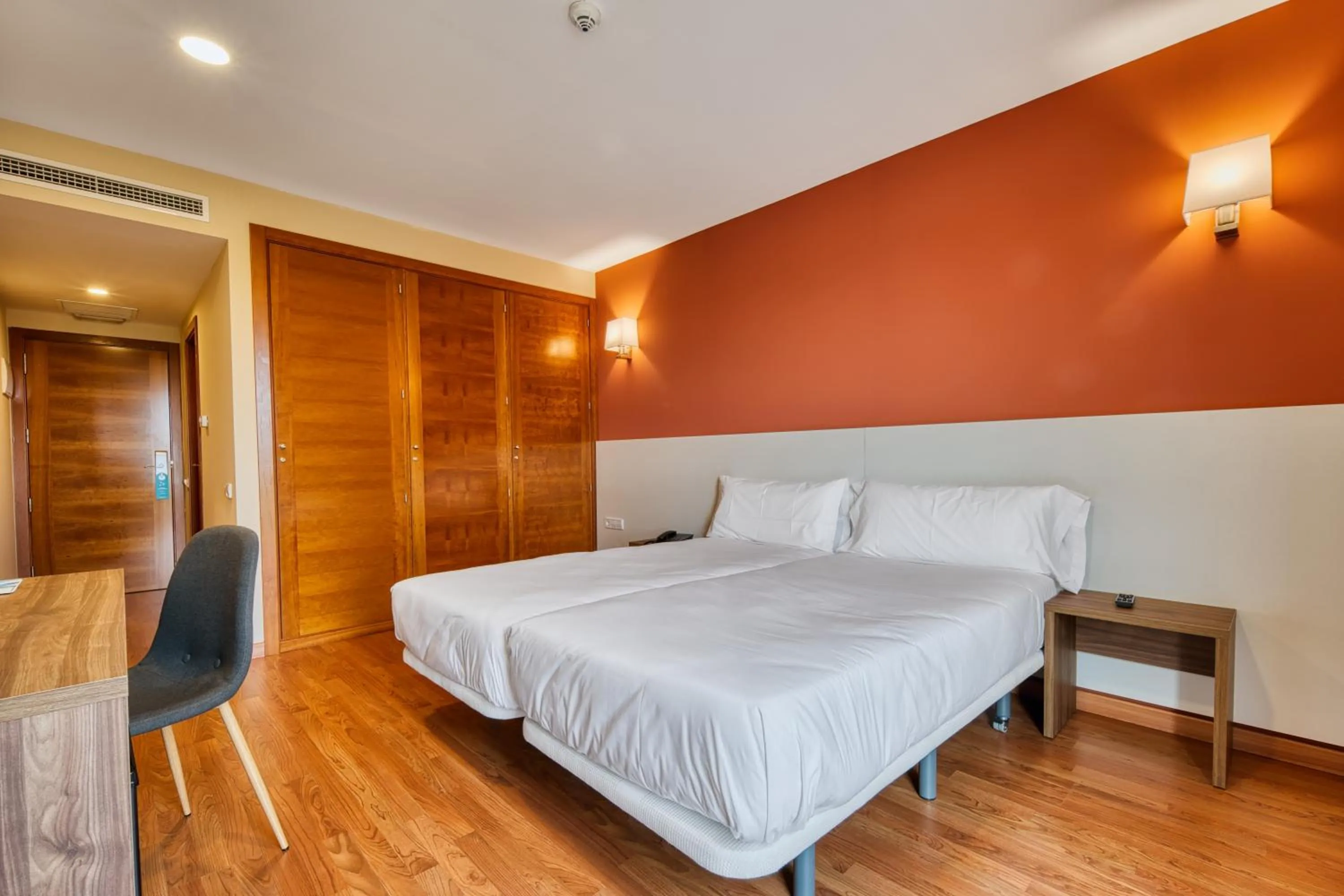 Bed in Checkin Madrid Móstoles