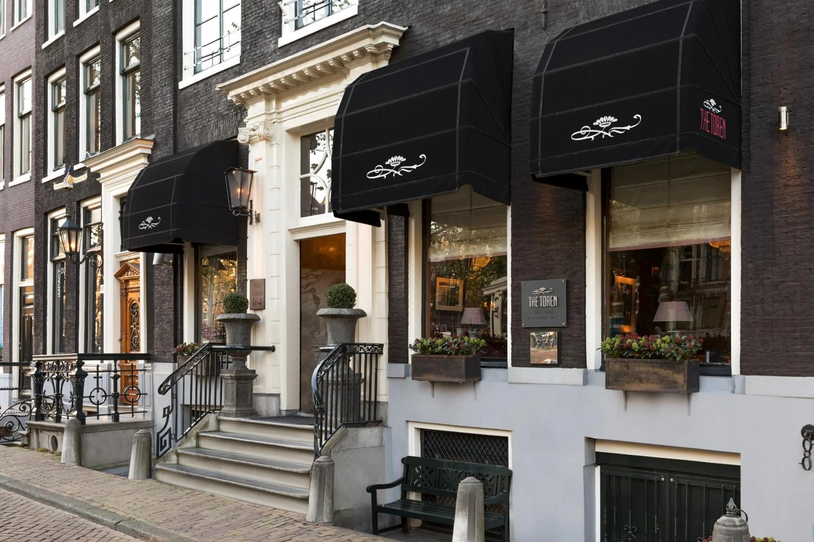 Property building in The Pavilions Amsterdam, The Toren
