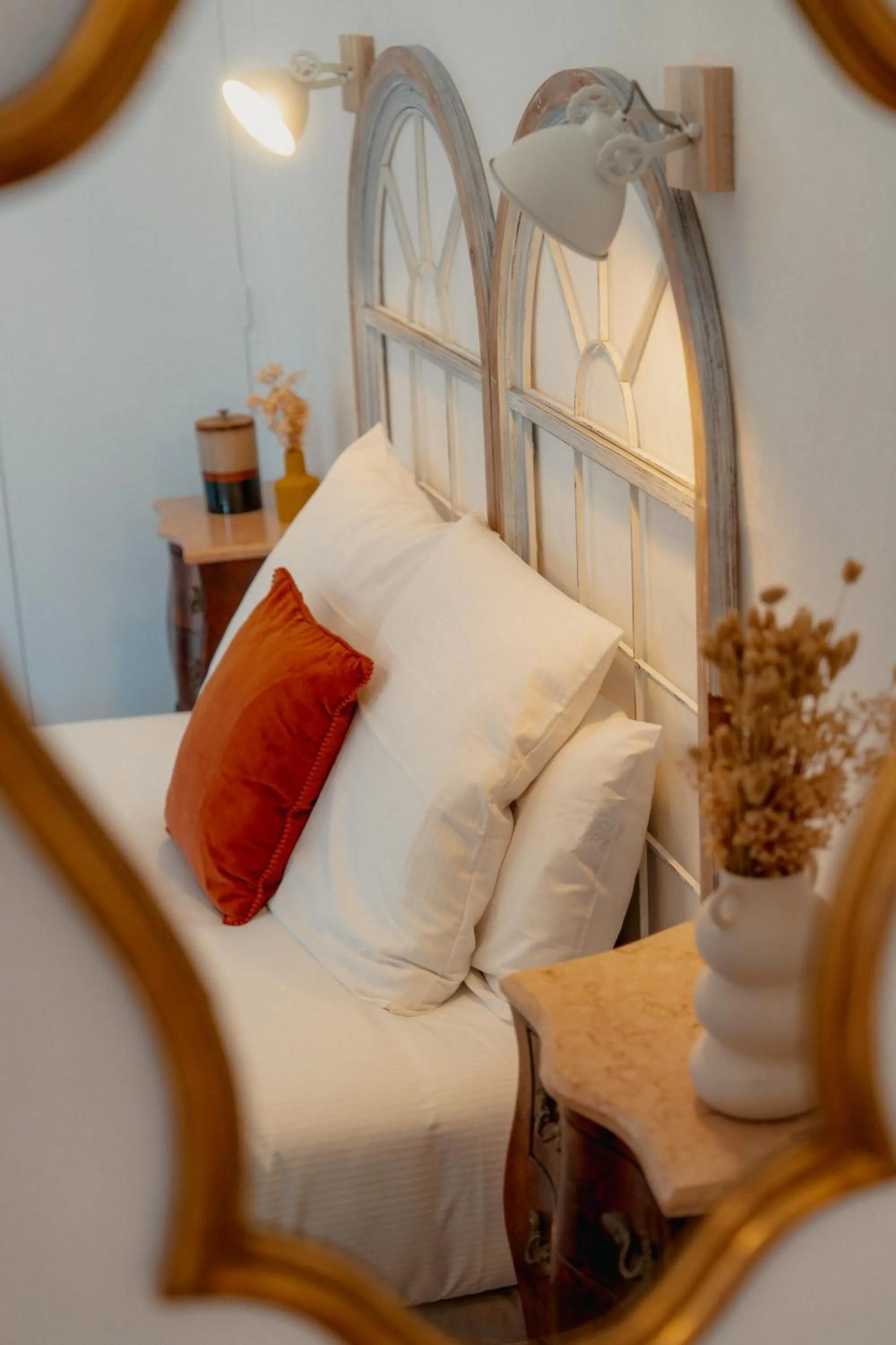 Bedroom in Hôtel l'Abbaye