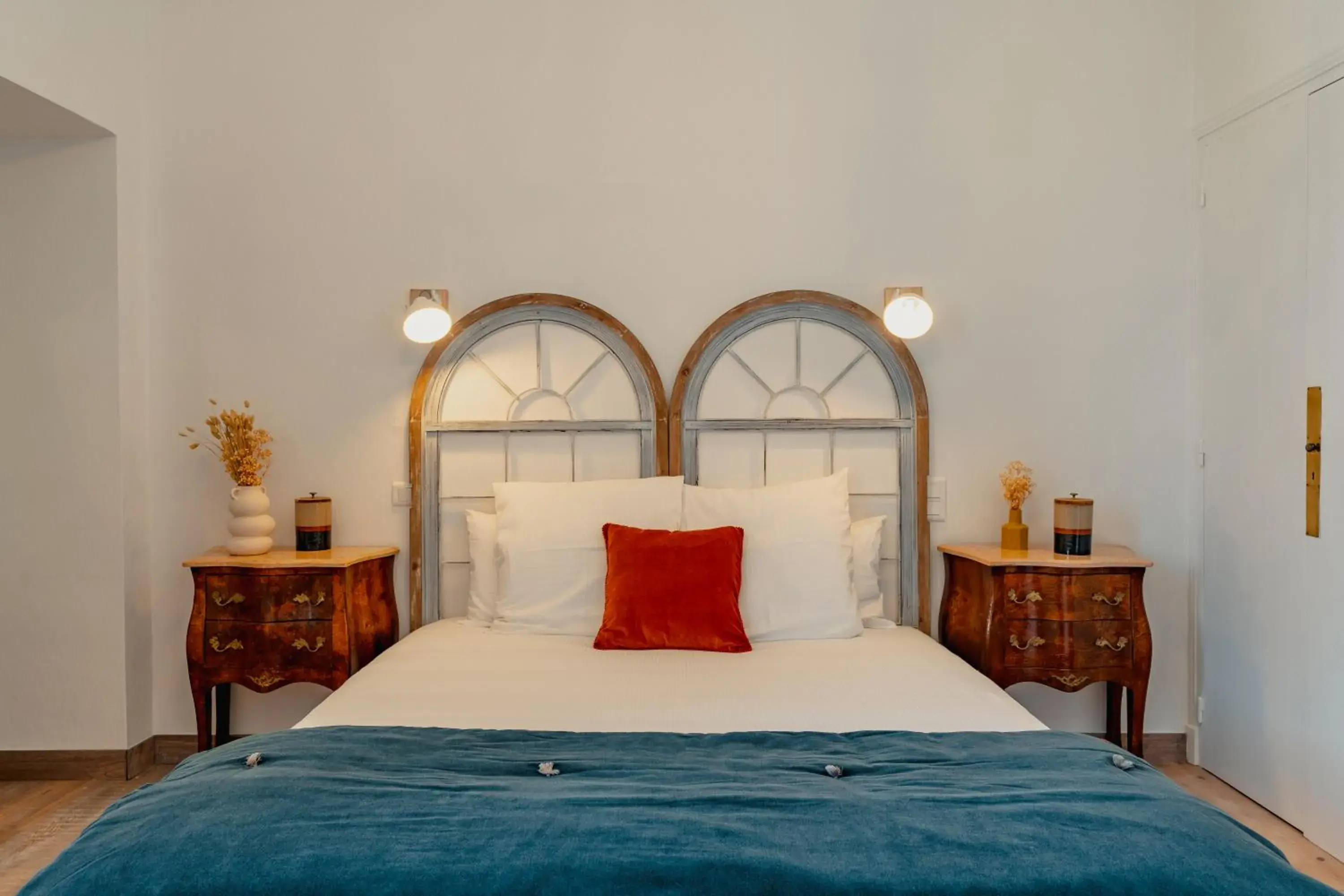 Deluxe Double Room in Hôtel l'Abbaye Deluxe Double Room in Hôtel l'Abbaye