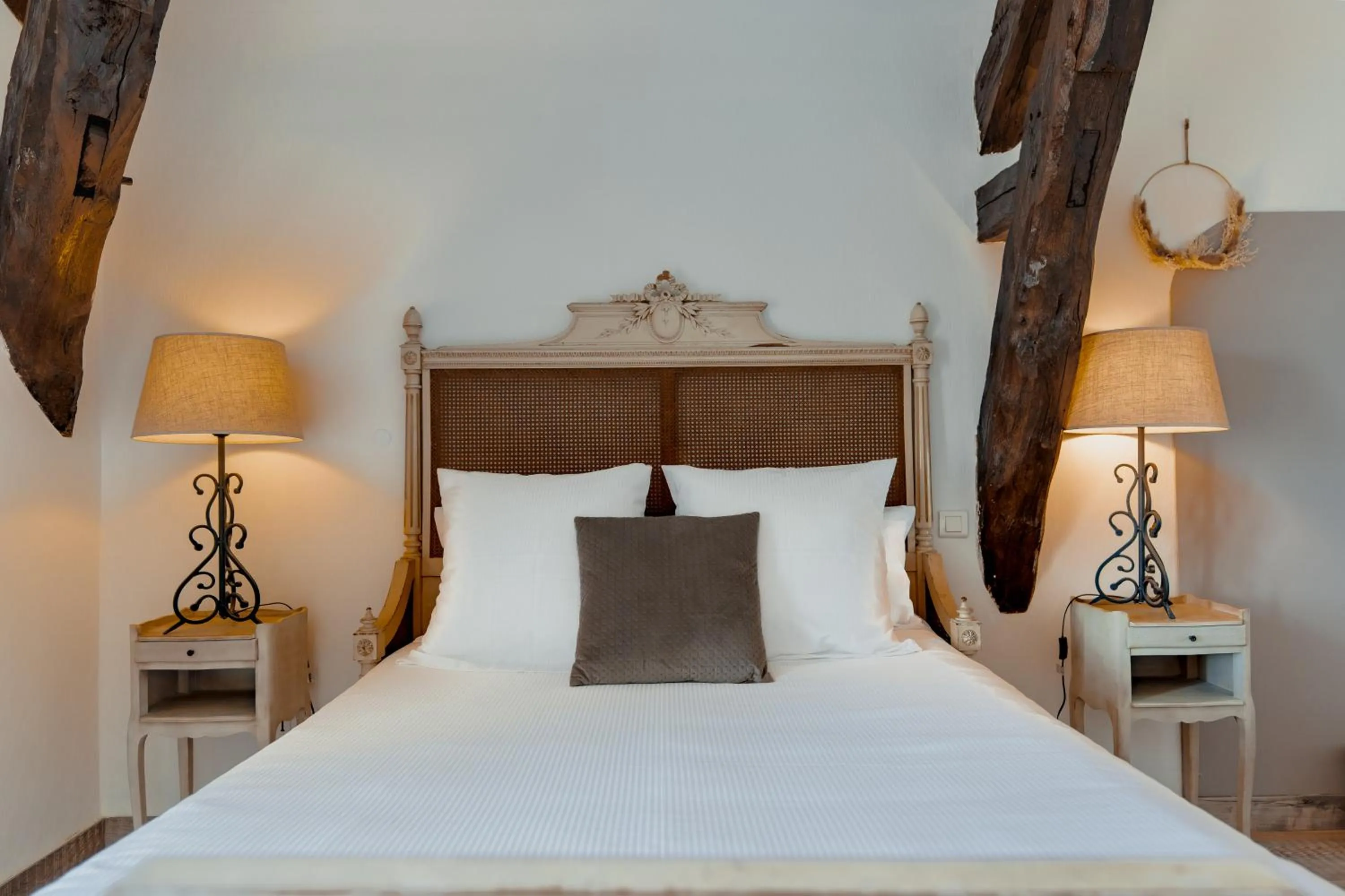 Bedroom, Bed in Hôtel l'Abbaye