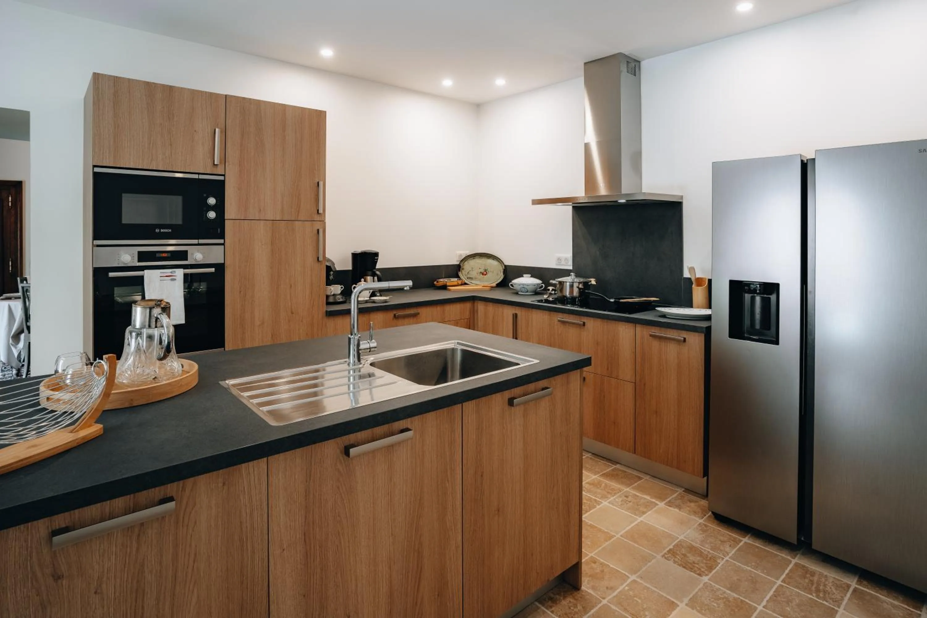 Coffee/tea facilities in Hôtel l'Abbaye