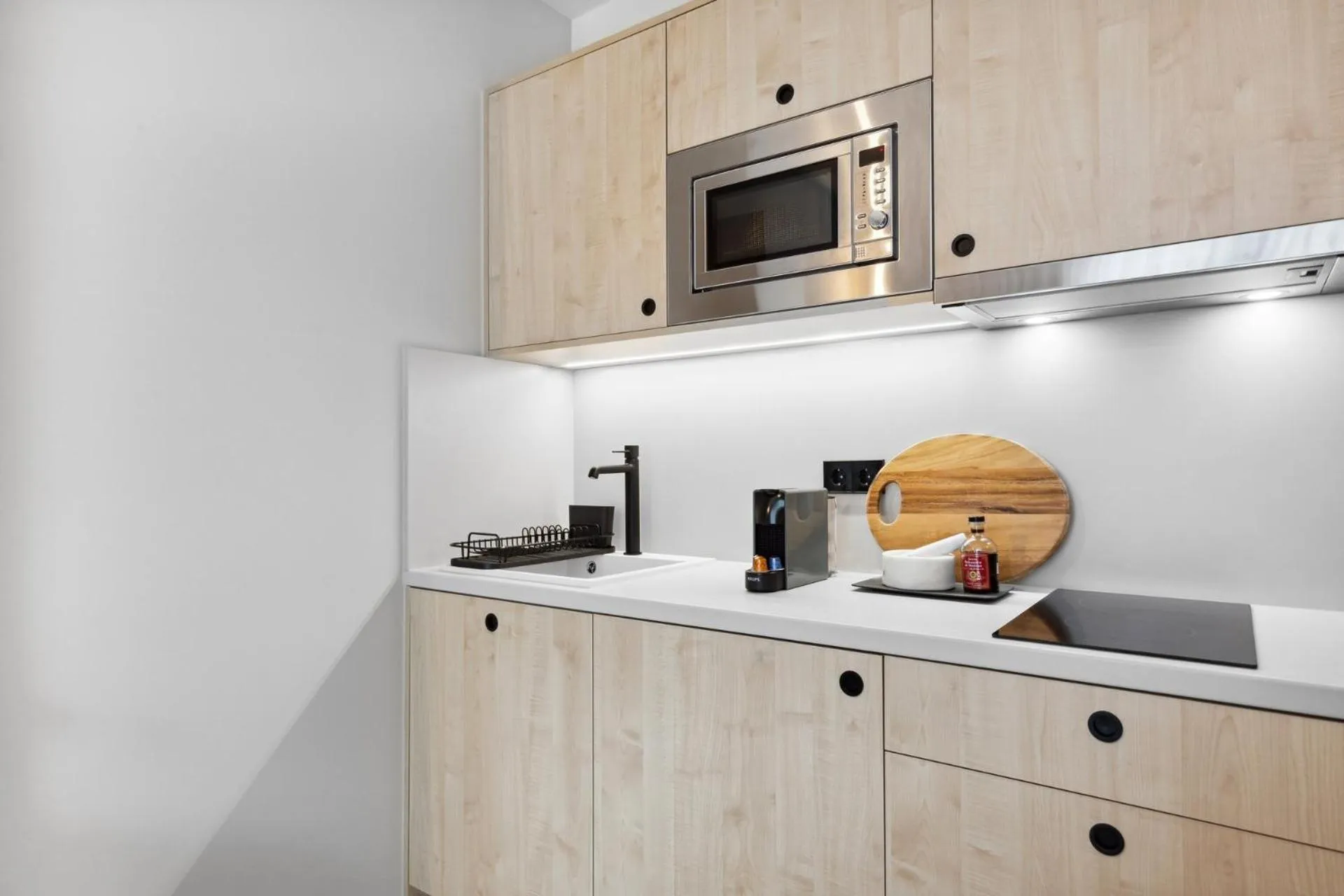 Kitchen or kitchenette in Home and CoLiving Bonn I Aparthotel