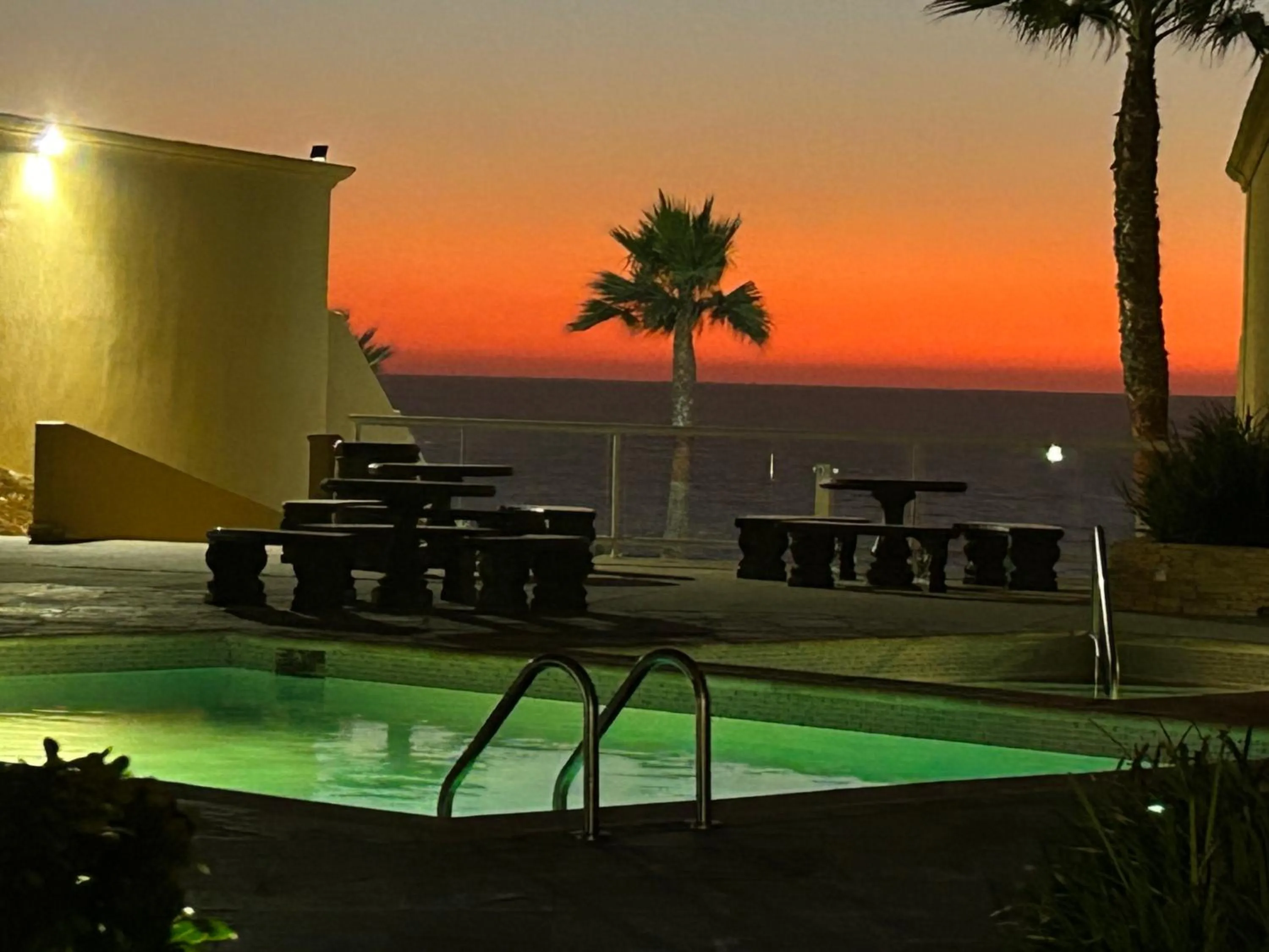 Swimming pool in The Dolphins Ocean Front-Beach 2 BR 2Bth