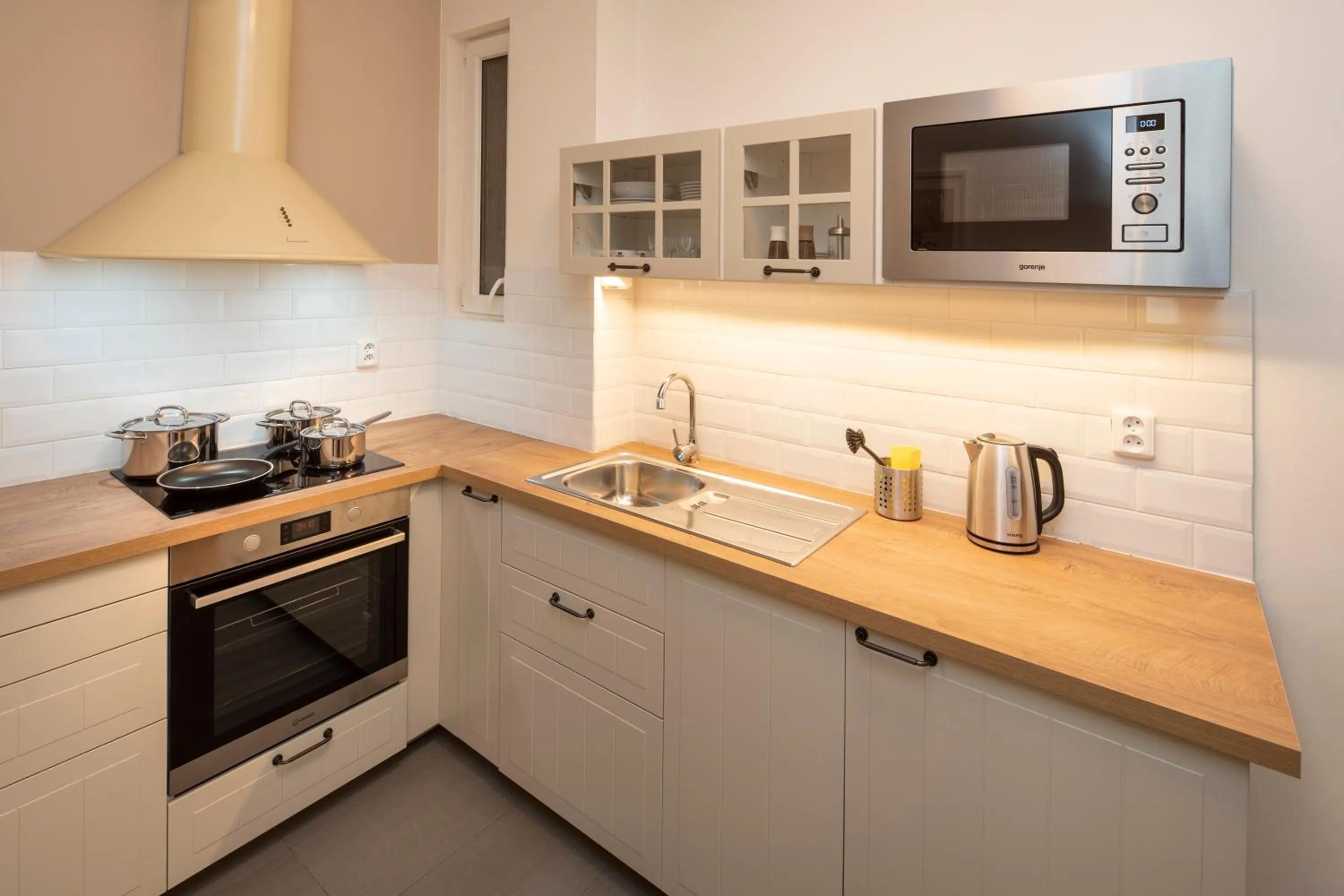 Coffee/tea facilities in Apart Hotel Zborovska