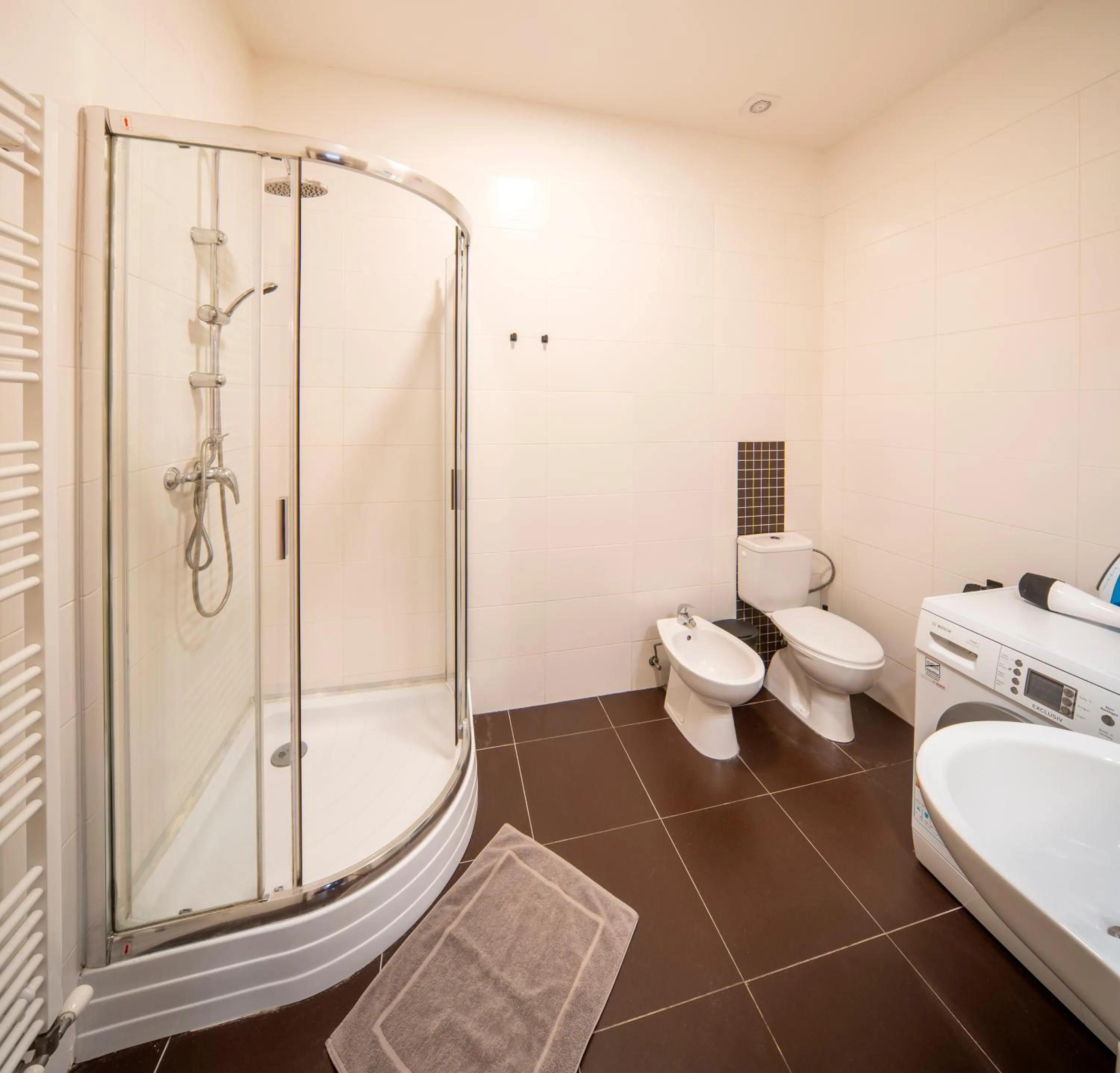 Shower in Apart Hotel Zborovska