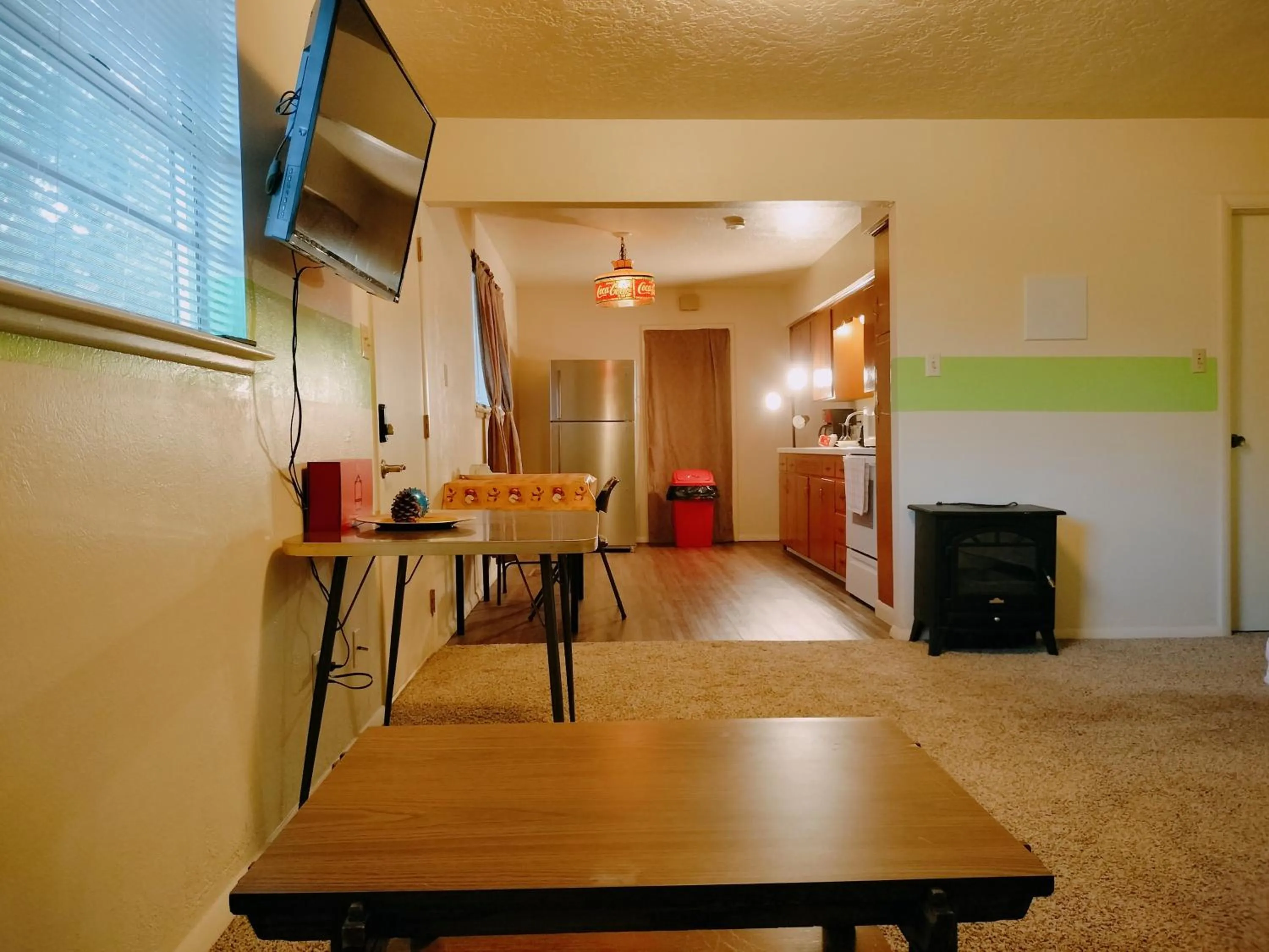 Golden Sunflower's Apt E