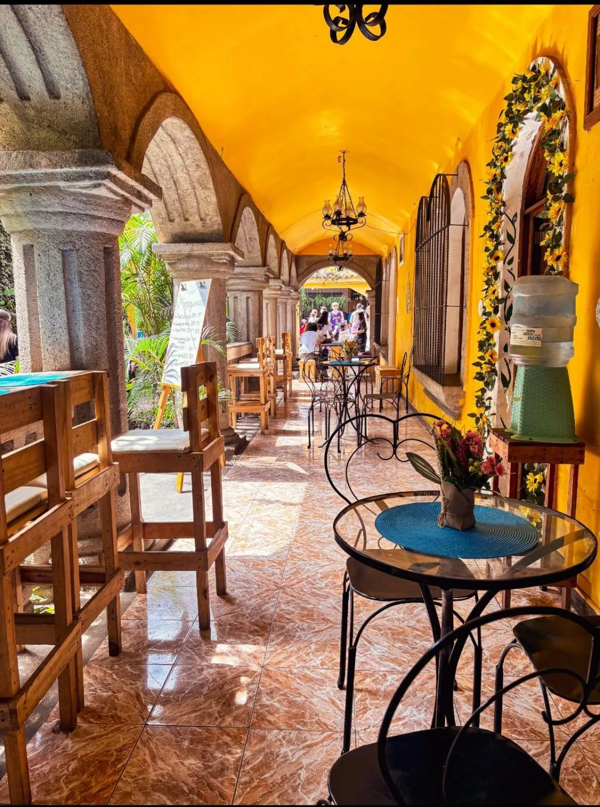 Restaurant/places to eat in Ciudad Vieja Bed & Breakfast Hotel Casa del Turista