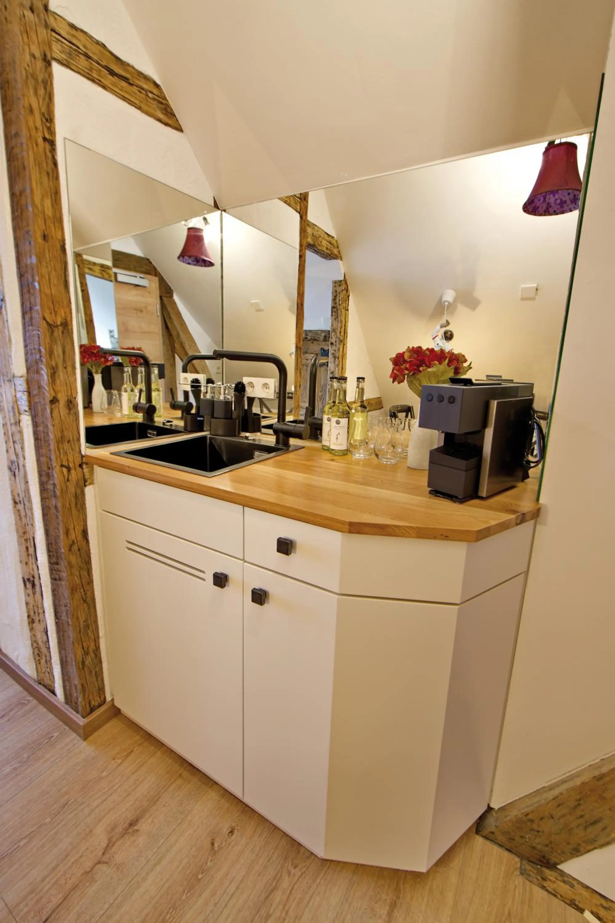 Coffee/tea facilities in Zinsers Appartements im Flämmle