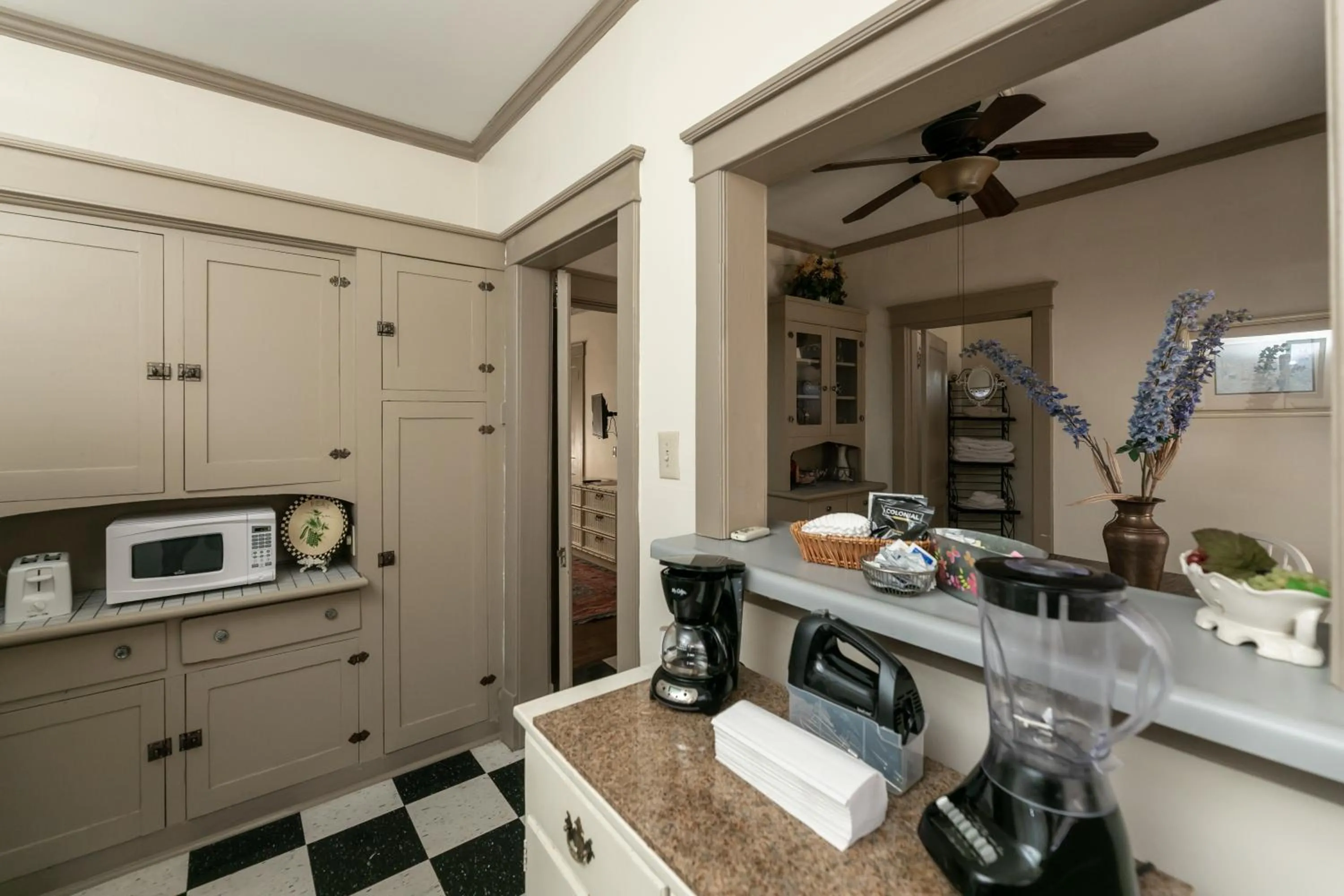 Memphis Belvedere Suites Studio