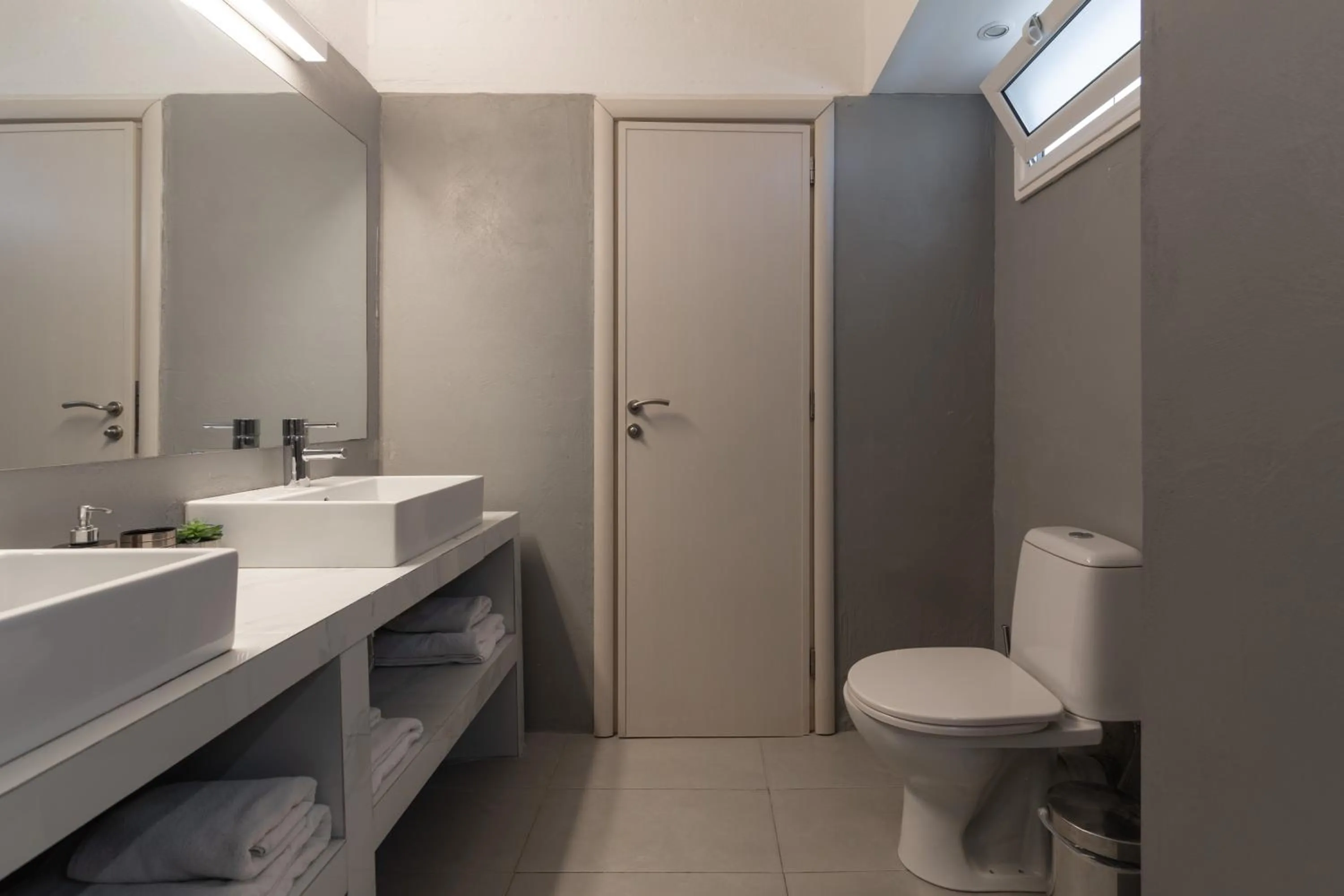 Bathroom in Marathon Beach Resort