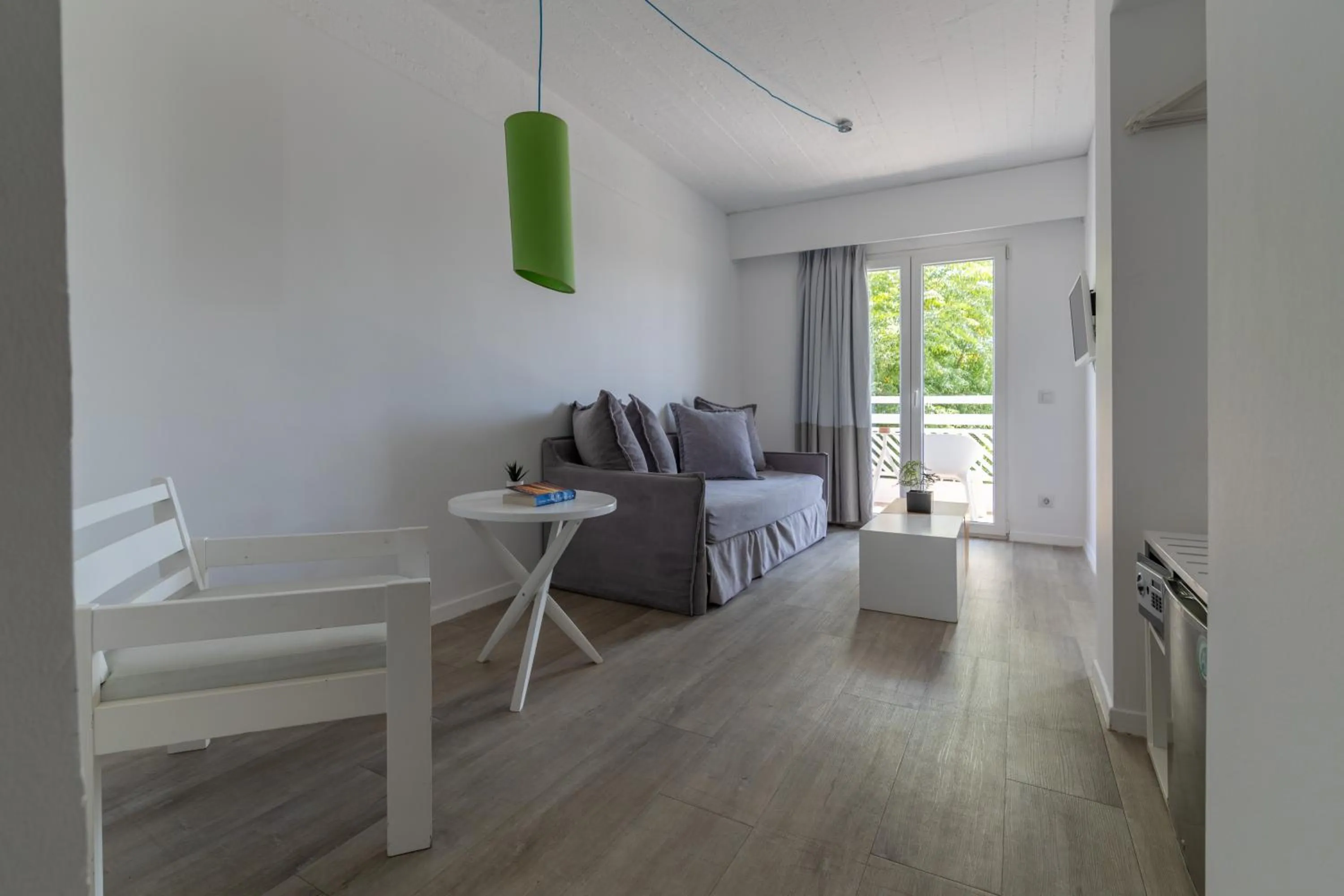 Seating area in Marathon Beach Resort