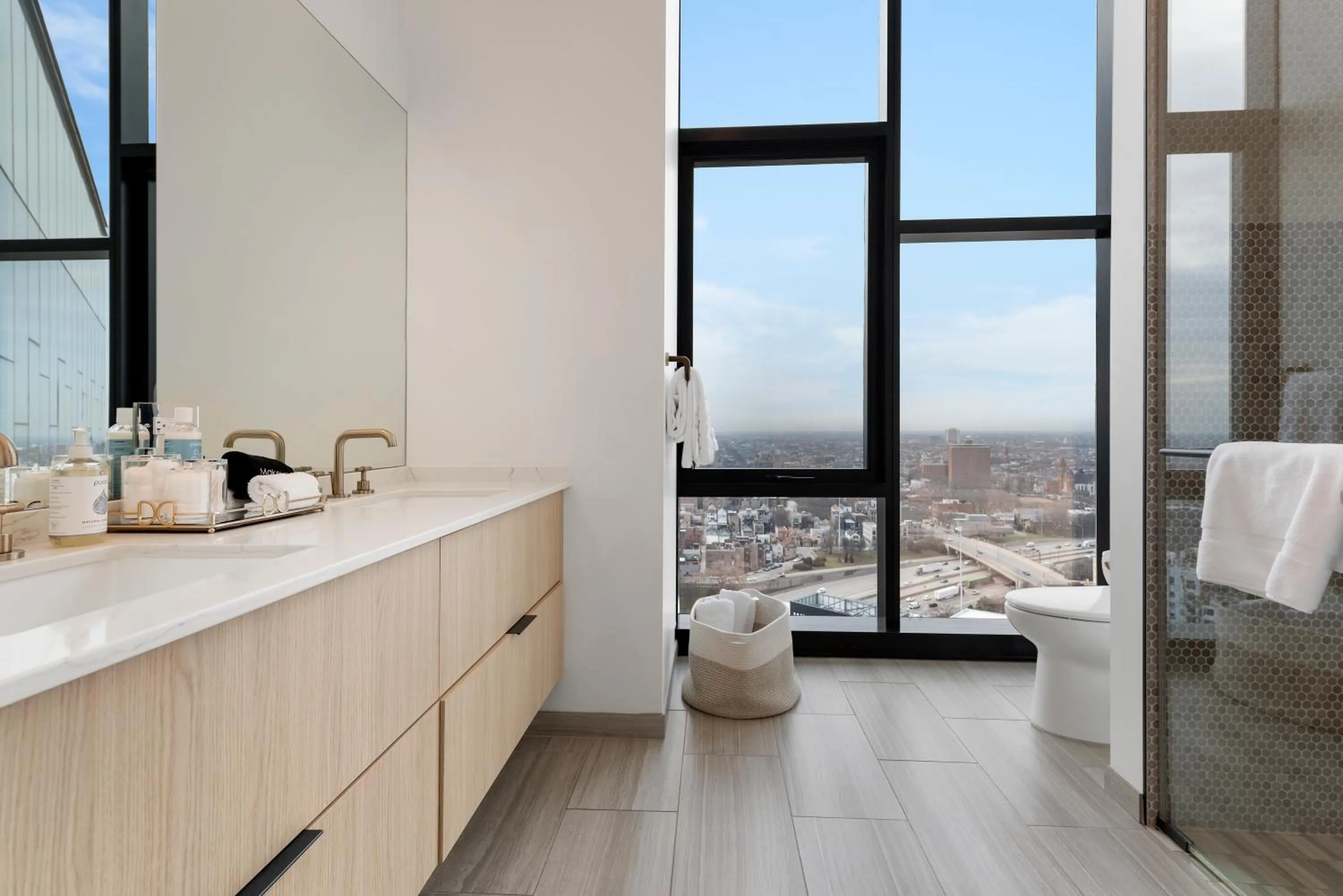Bathroom in Avenir West Loop Penthouses with Iconic City Views