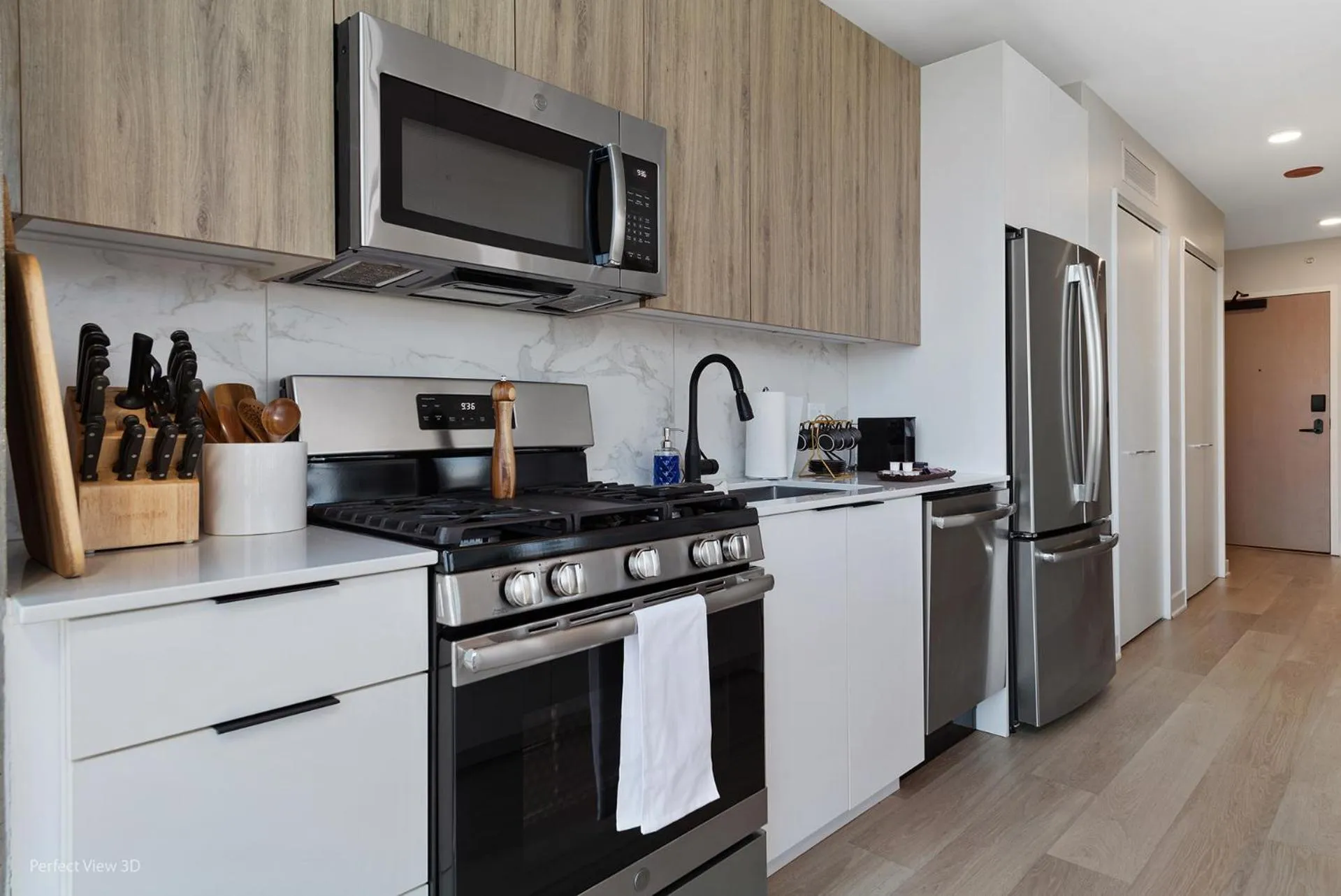 Coffee/tea facilities in Avenir West Loop Penthouses with Iconic City Views