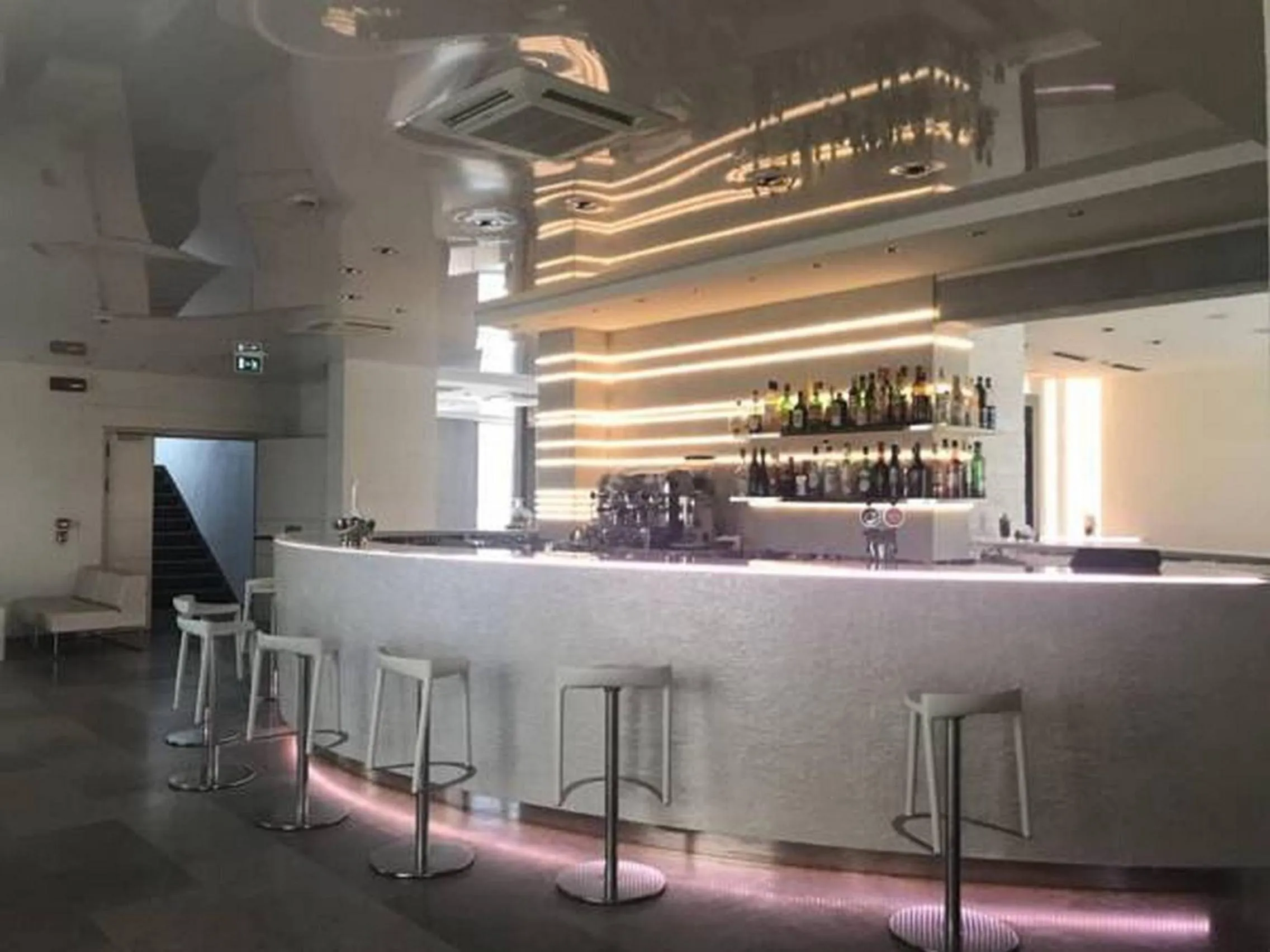 Lounge or bar in Hotel Sorriso