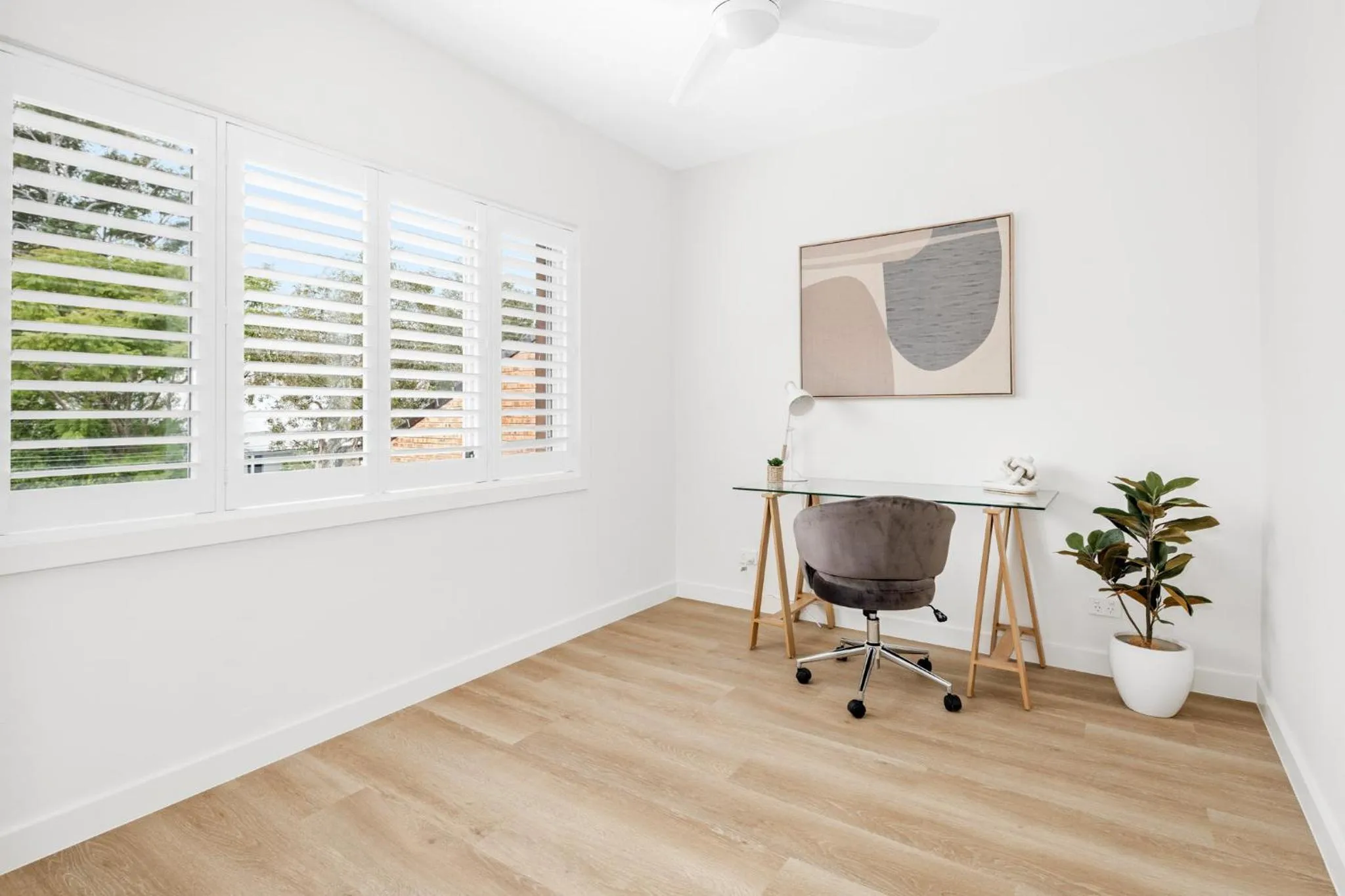 Guests in Urban Rest Neutral Bay Apartments